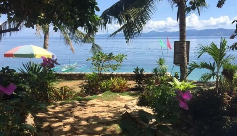 Diving in Tinaoog Beach Resort