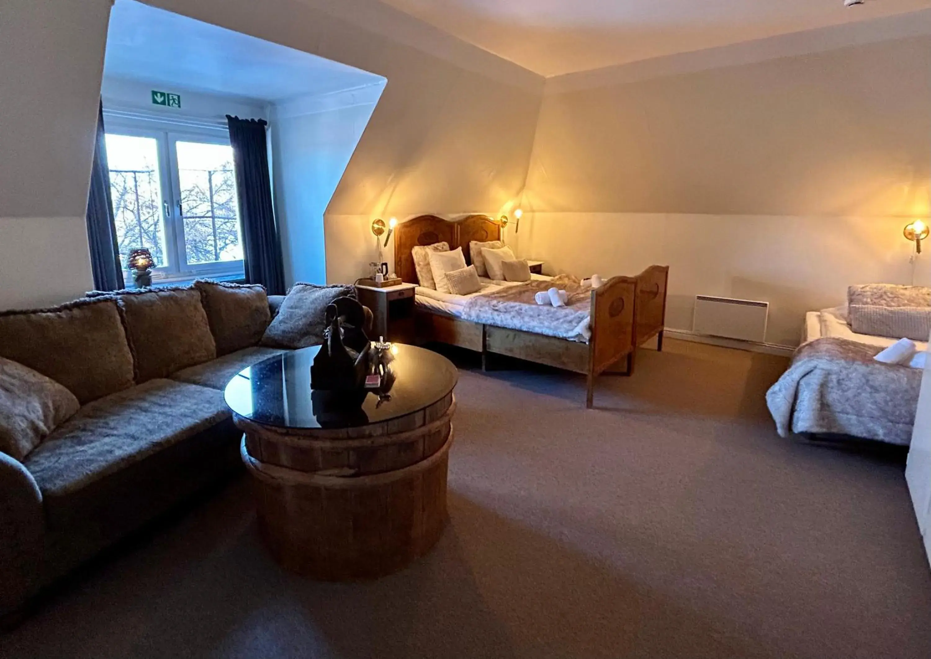 Triple Room in Kungshaga Hotell Triple Room in Kungshaga Hotell