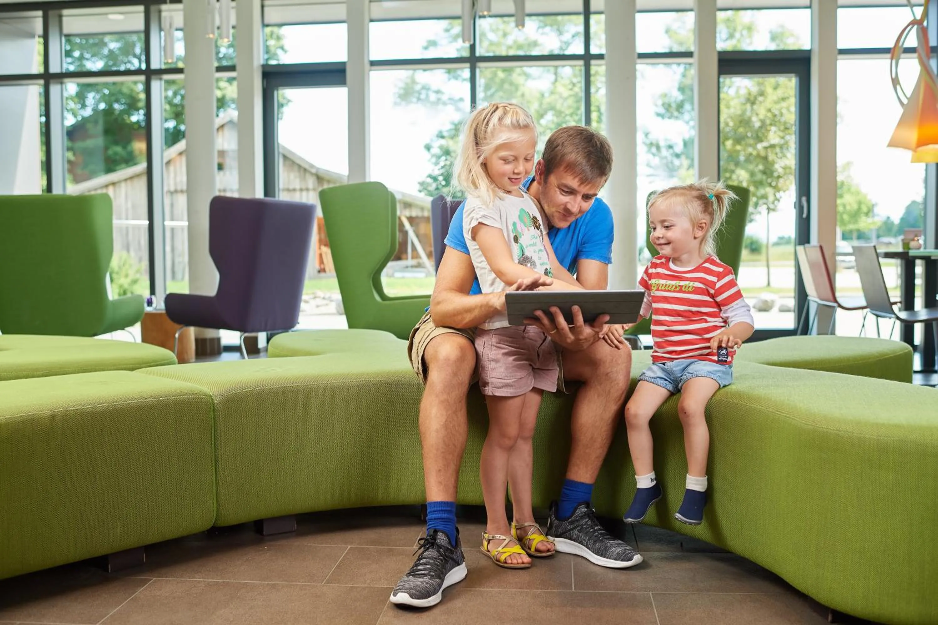 Lounge or bar in Explorer Hotel Montafon