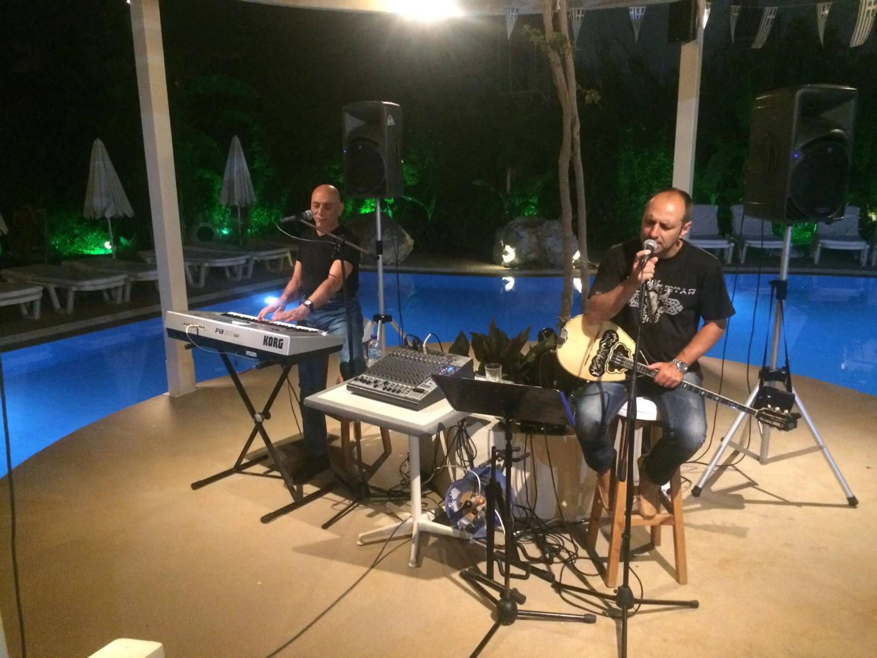 Nightclub / DJ in Palm Beach Hotel - Adults only