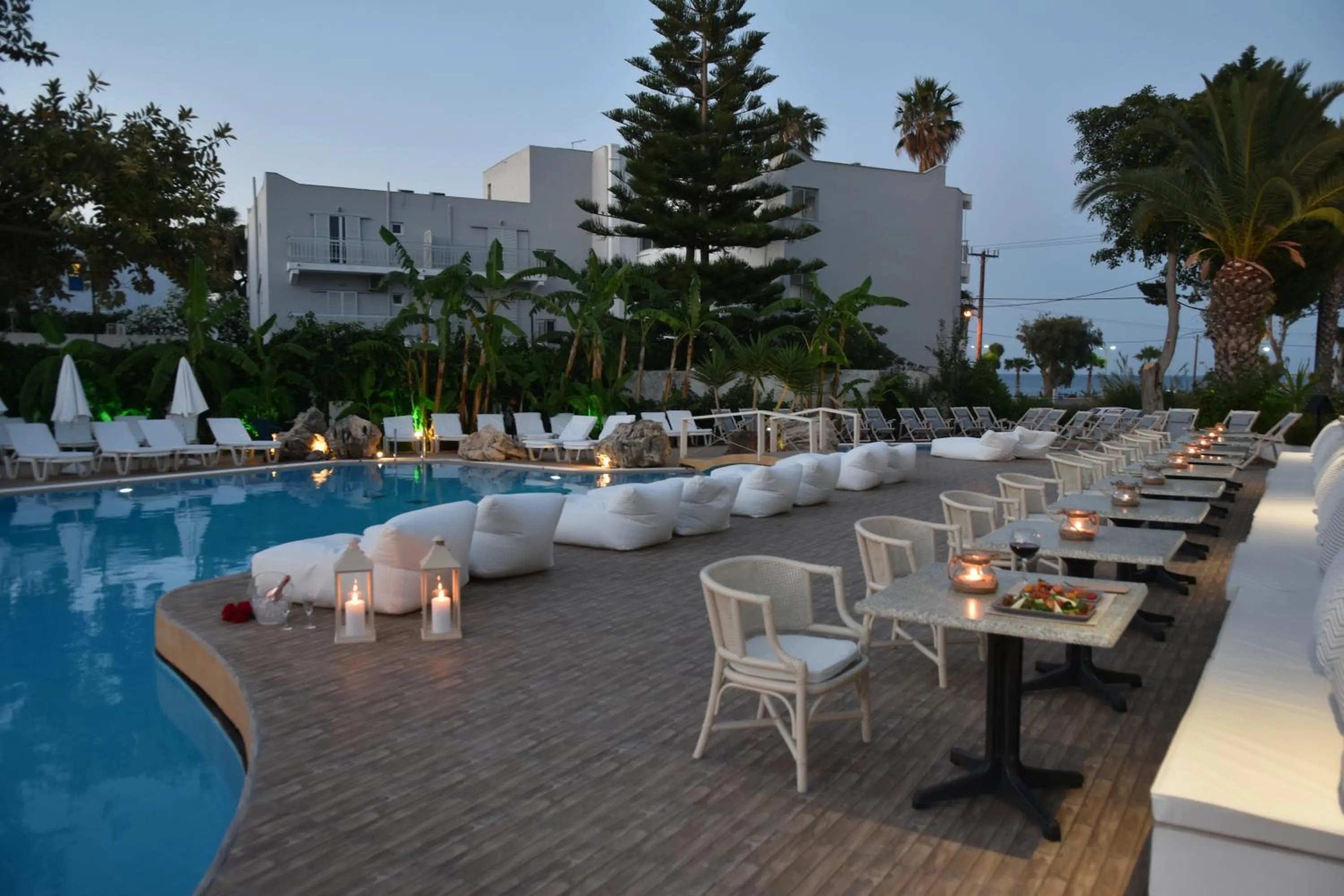 Lounge or bar in Palm Beach Hotel - Adults only