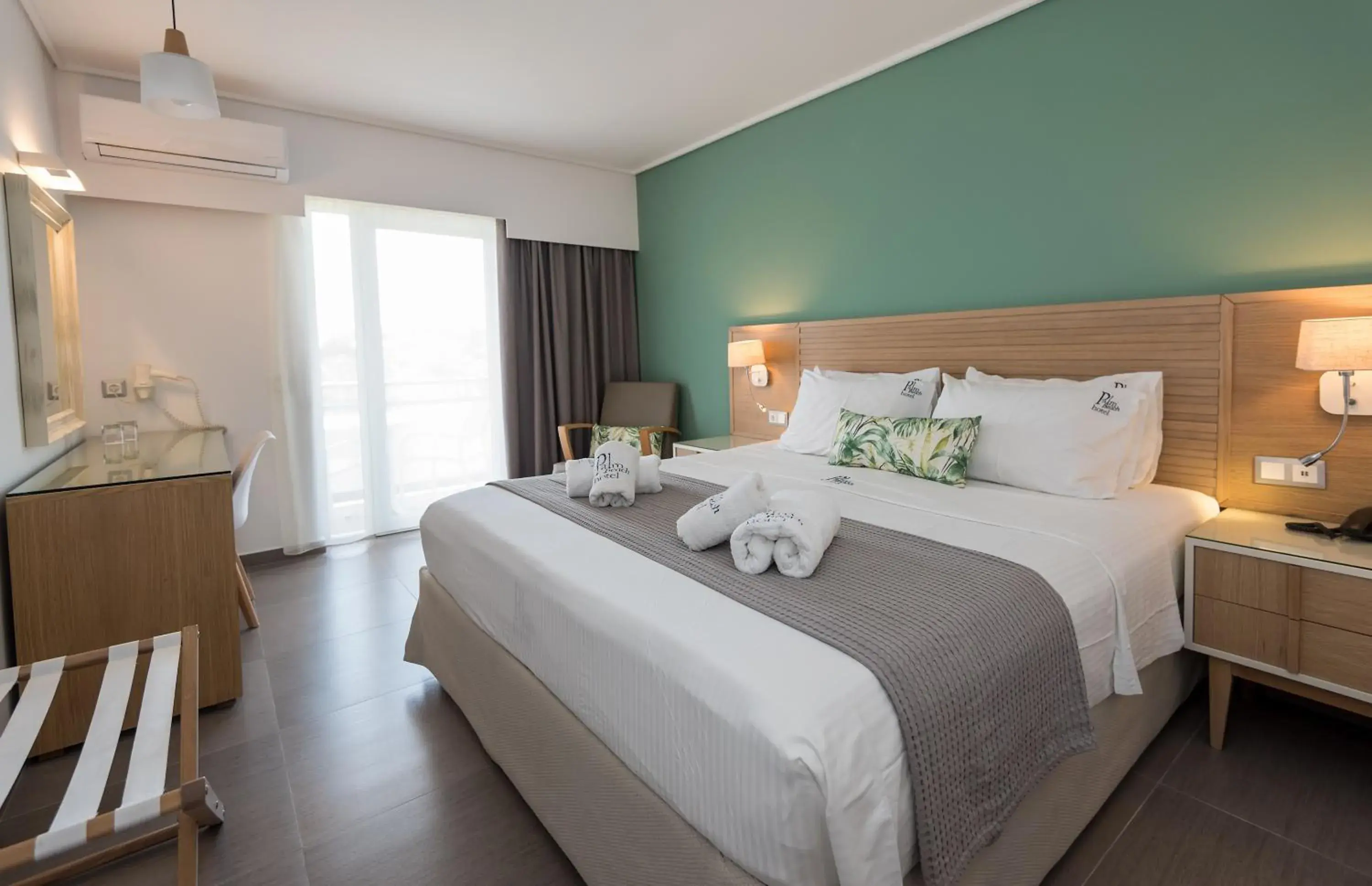 Deluxe Double Room in Palm Beach Hotel - Adults only Deluxe Double Room in Palm Beach Hotel - Adults only