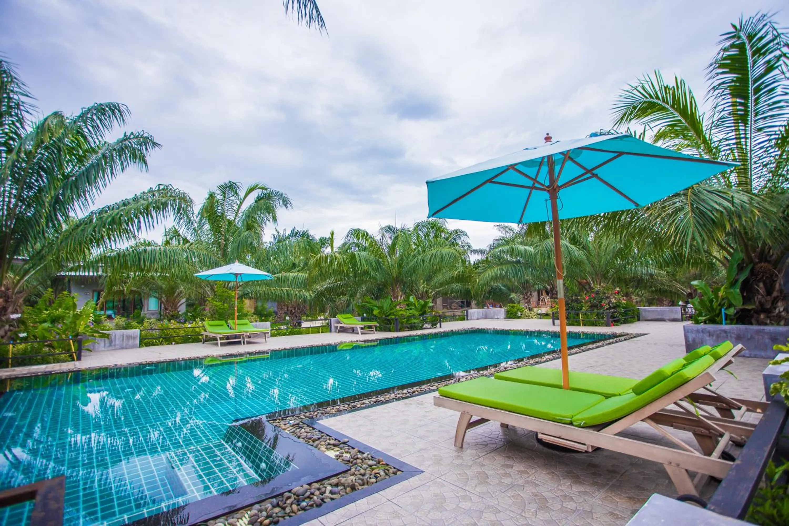 Swimming pool in Palm Pran Resort
