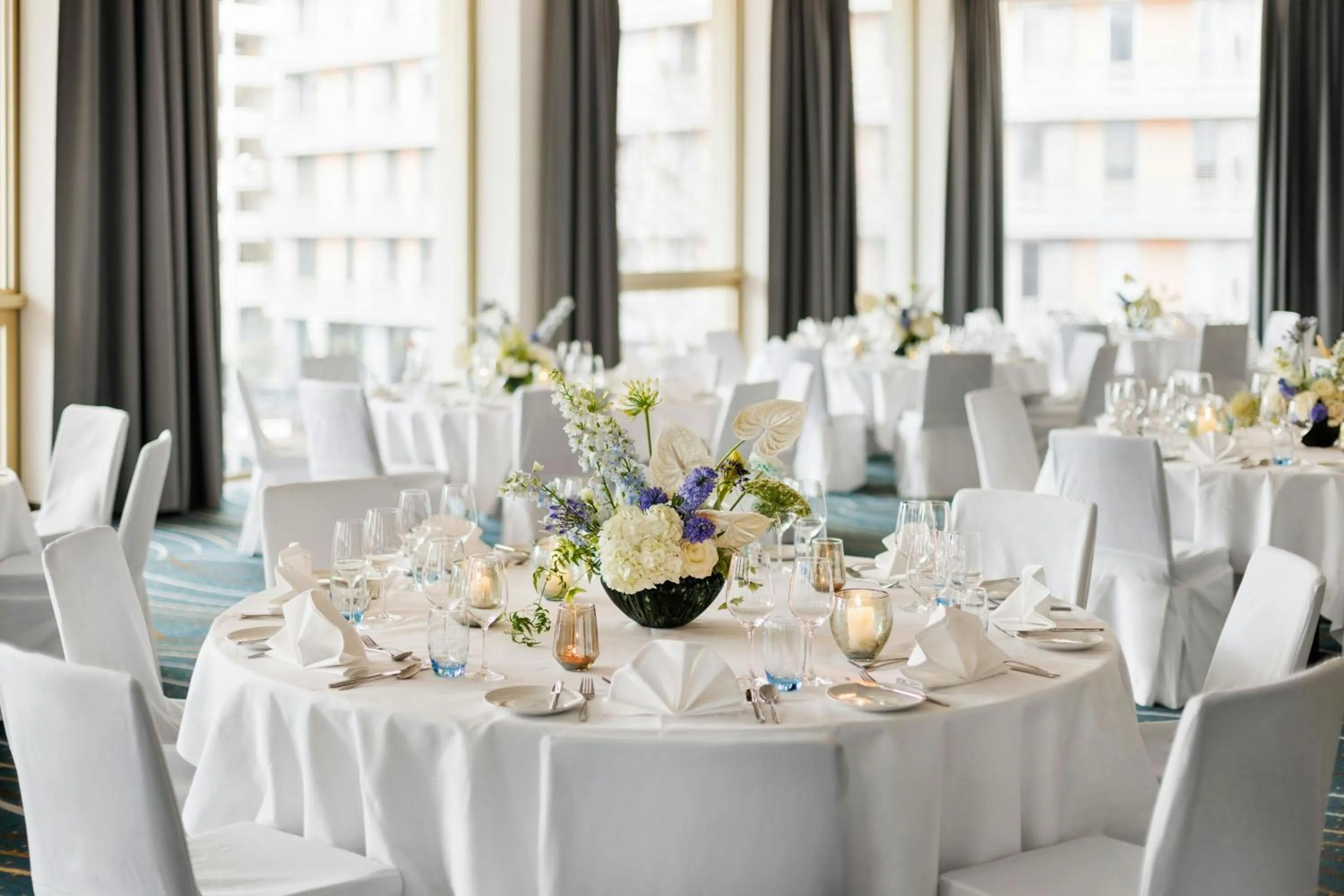Banquet/Function facilities in Renaissance Zurich Tower Hotel