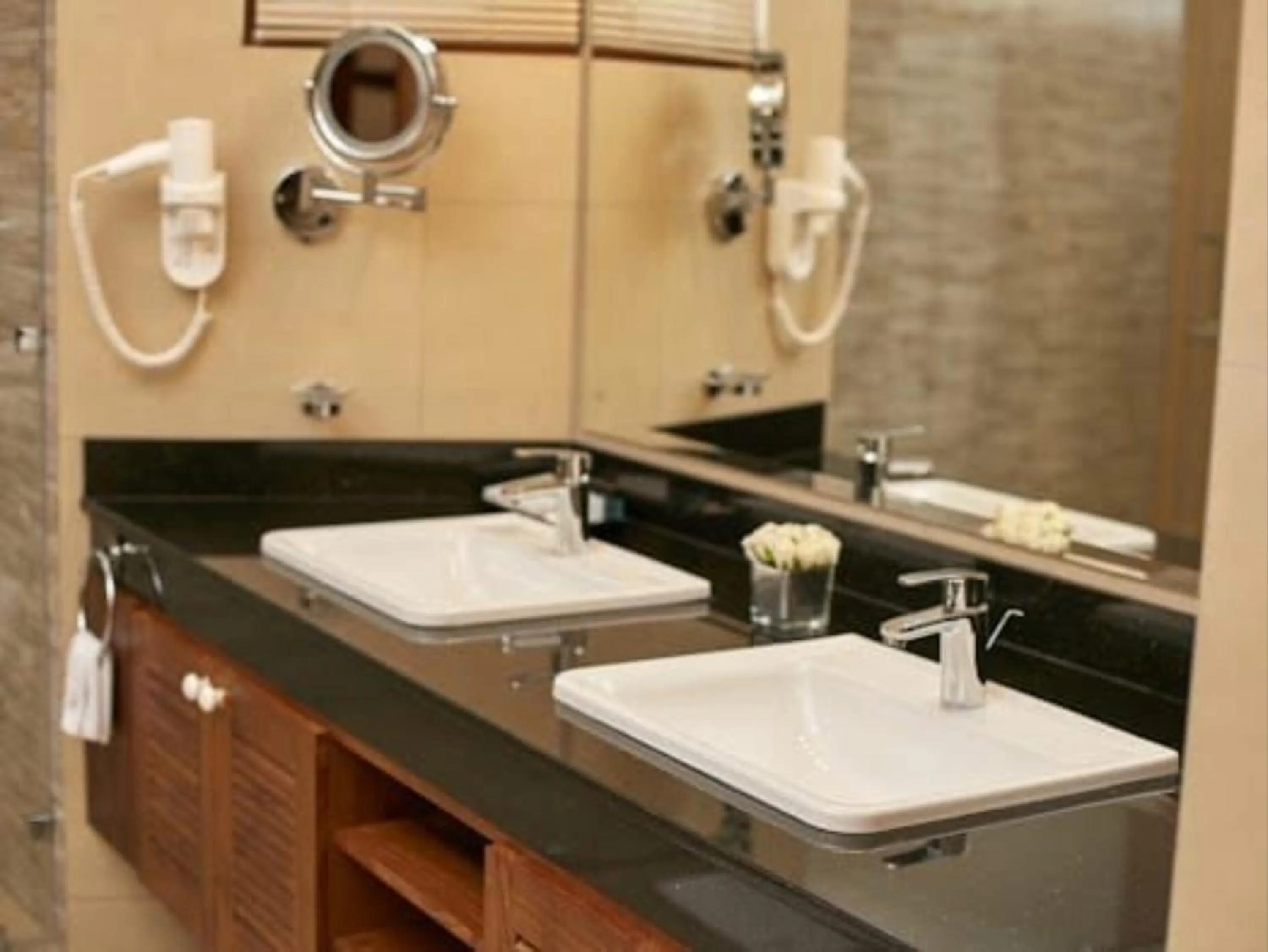 Bathroom in Manor House Bandarawela By Seven Angels