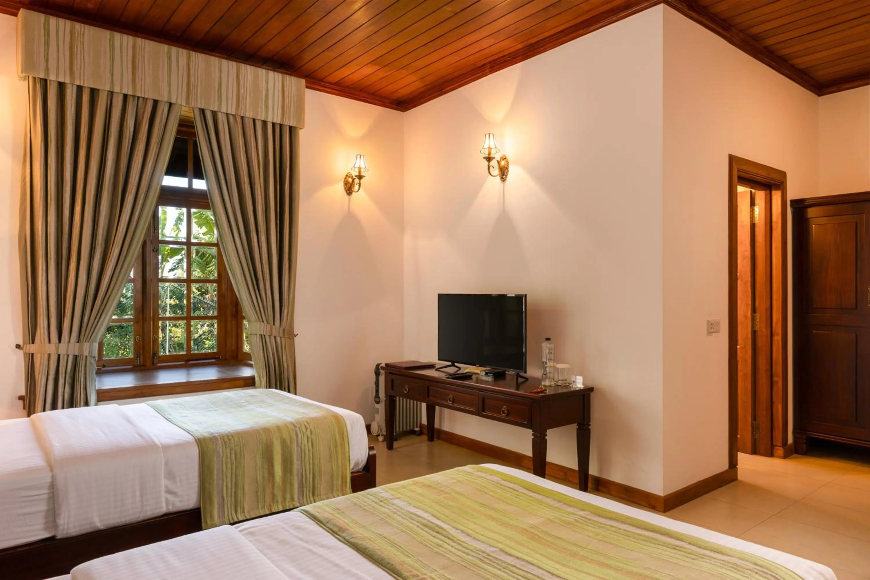 Bedroom, Bed in Manor House Bandarawela By Seven Angels