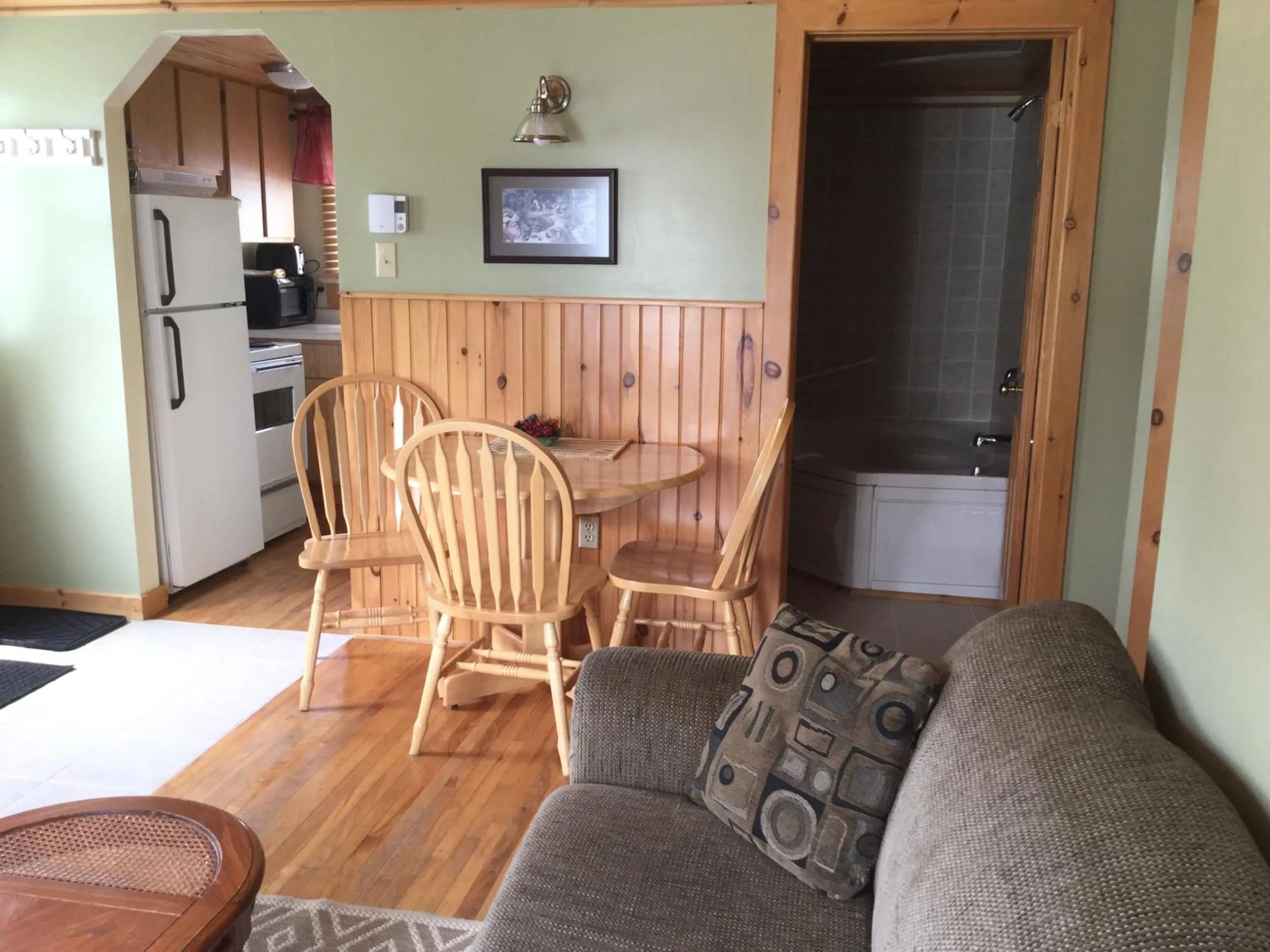 Living room in Mackenzie Motel & Cottages