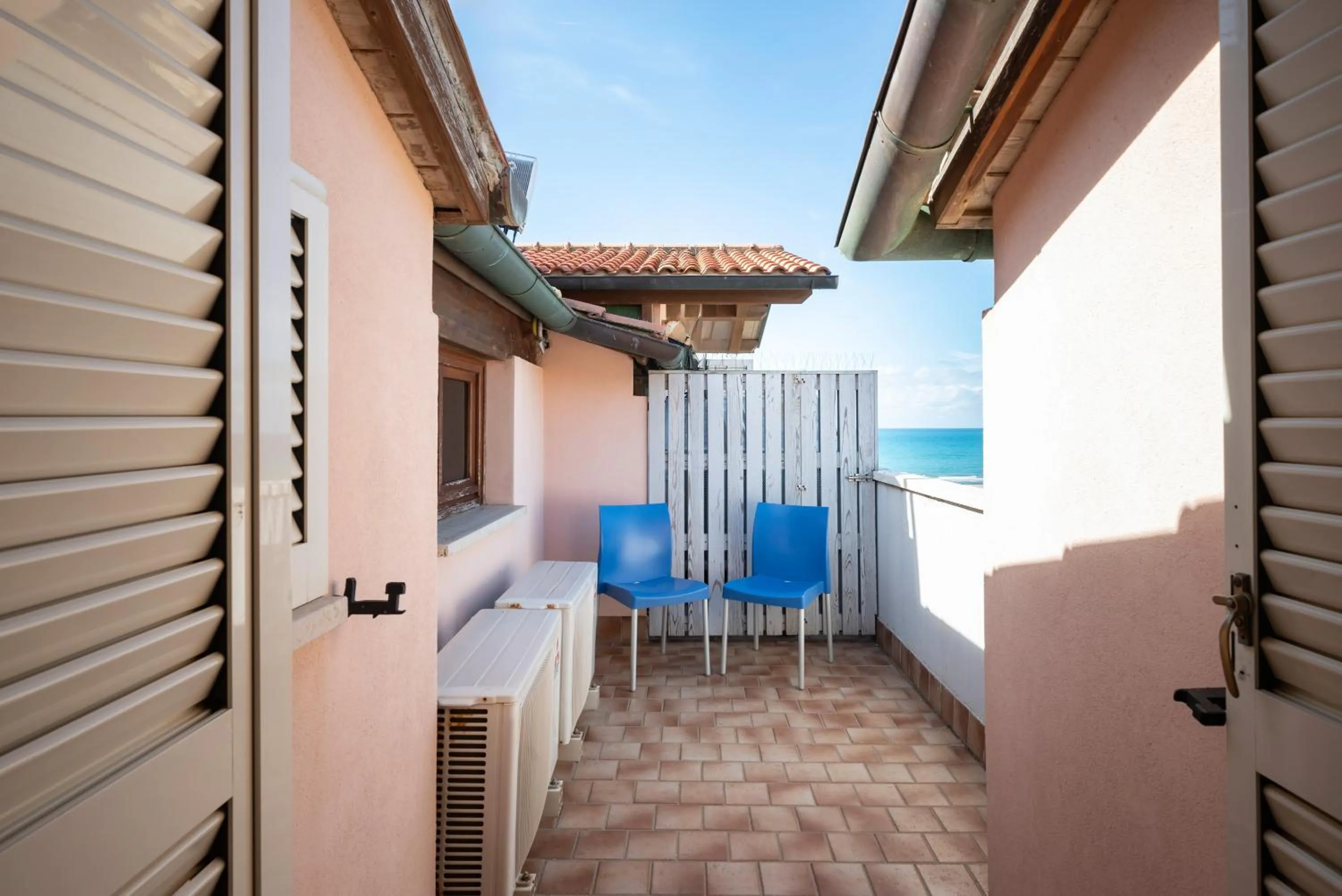 Balcony/Terrace in Lola Piccolo Hotel e Appartamenti
