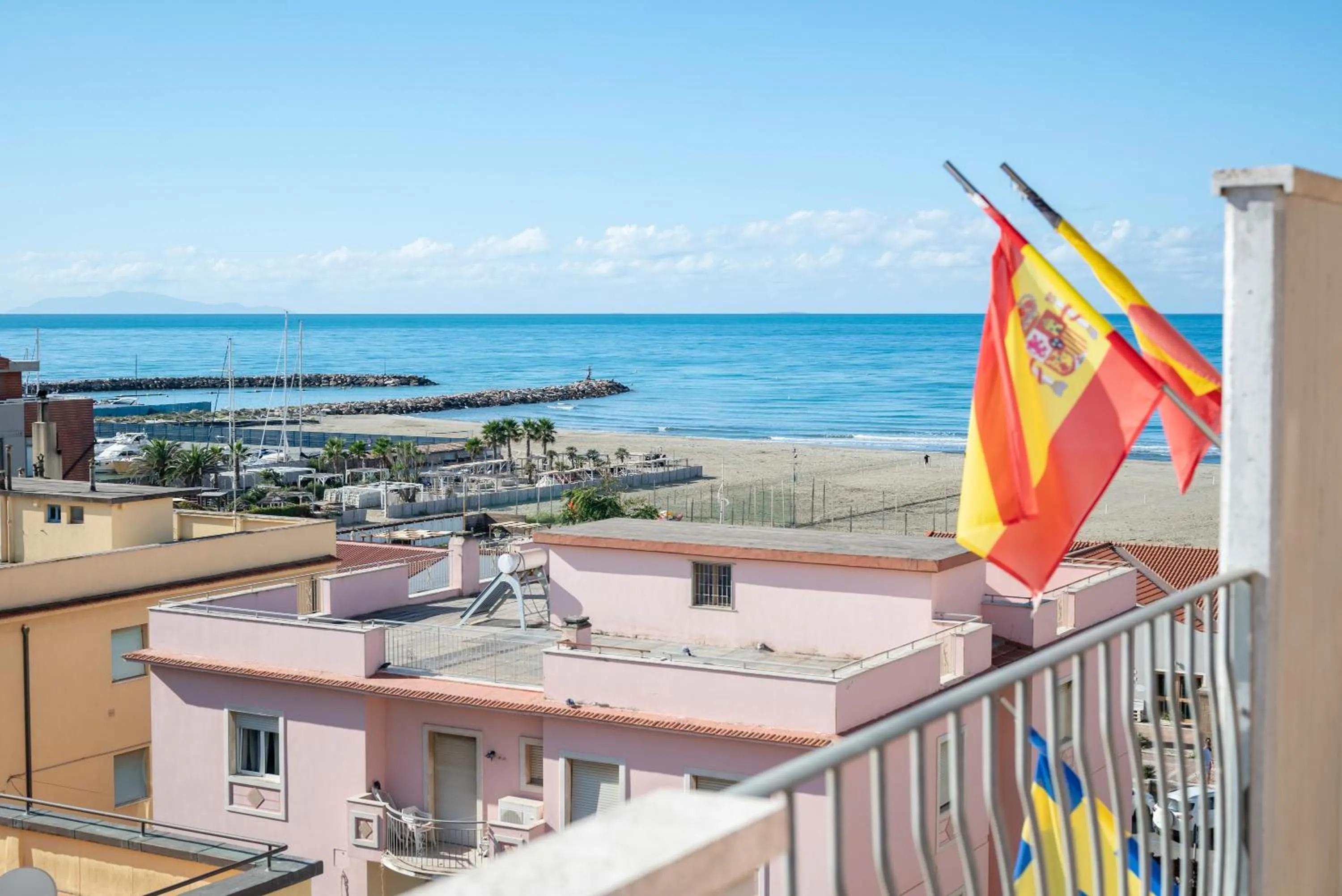 View (from property/room) in Lola Piccolo Hotel e Appartamenti