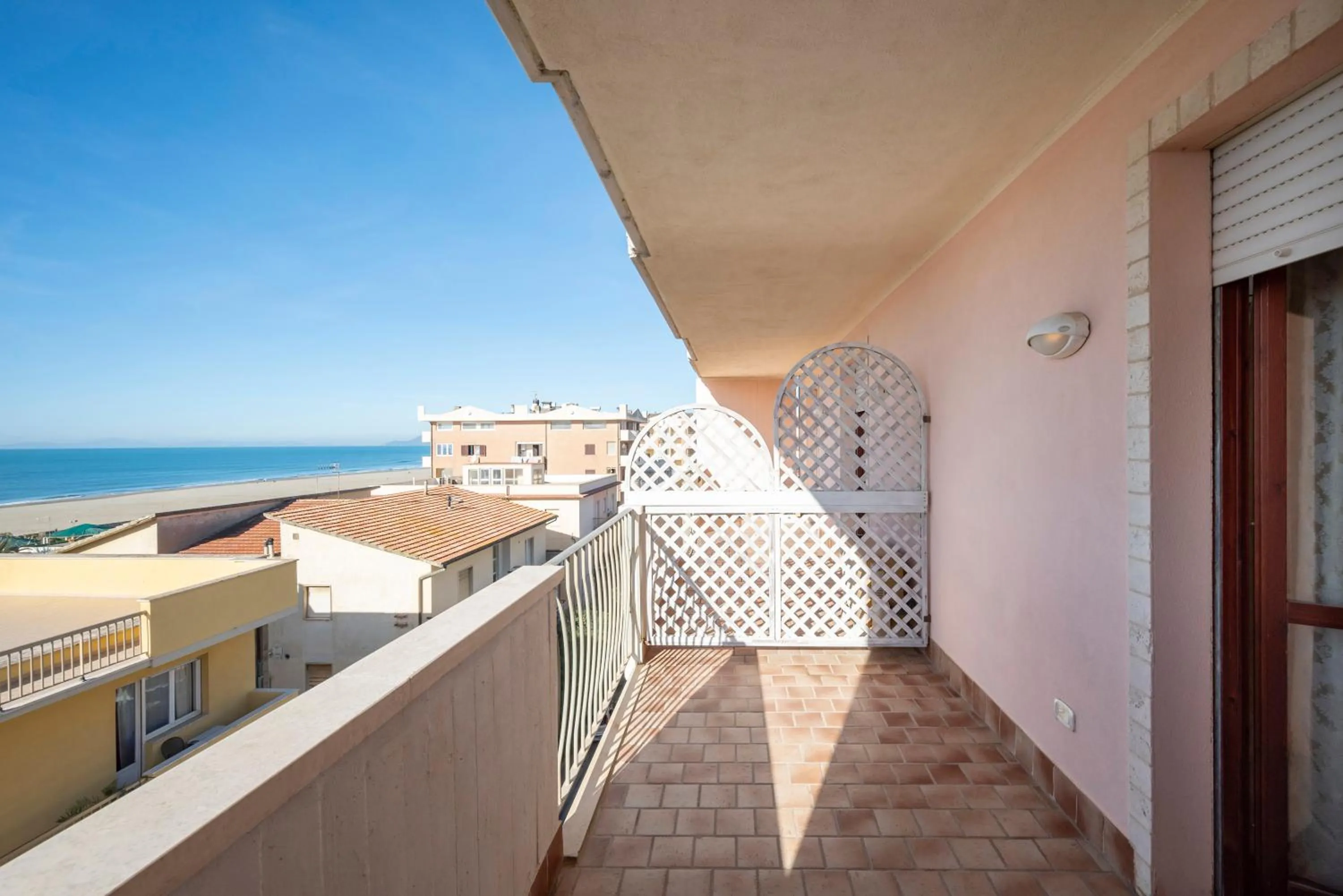 Balcony/Terrace in Lola Piccolo Hotel e Appartamenti