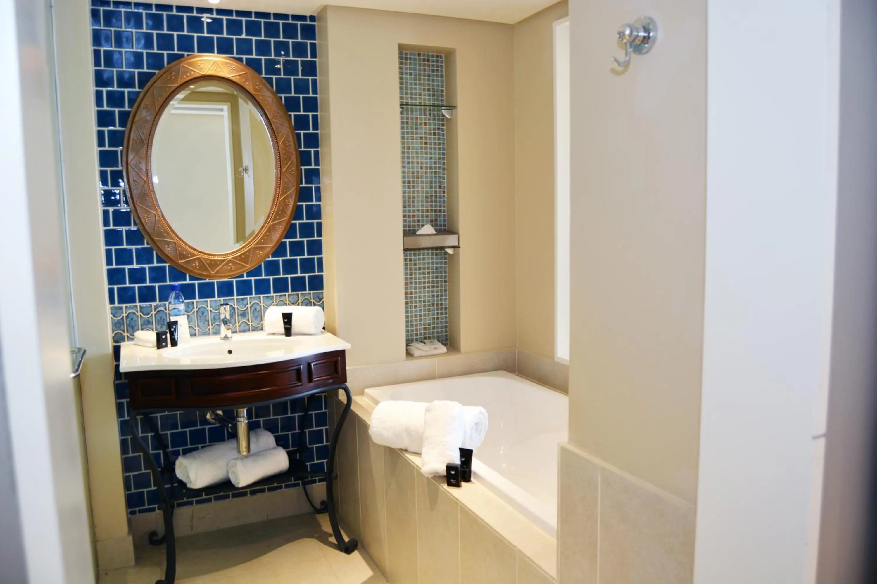 Shower in Southern Sun Maputo