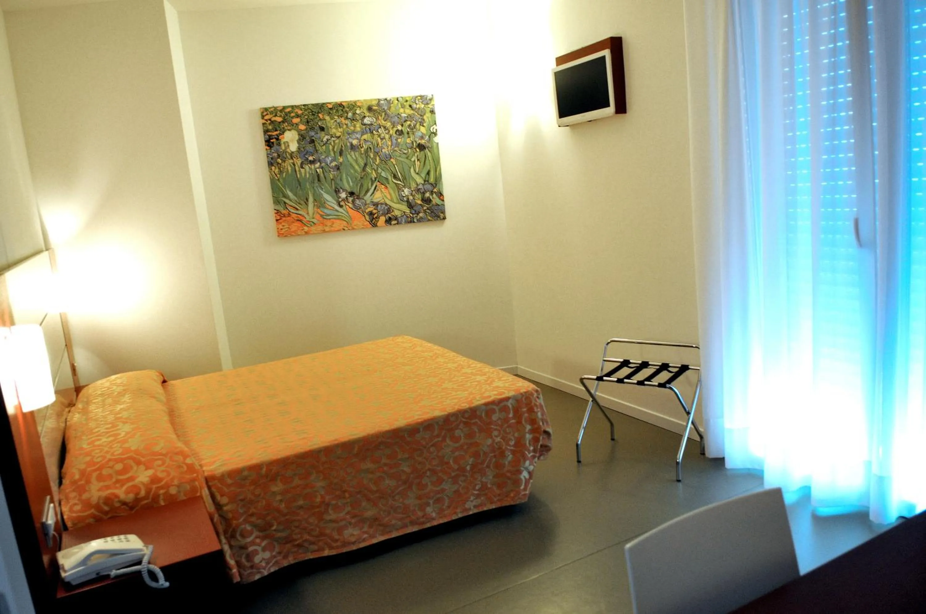 Bedroom, Bed in Hotel Raffaello