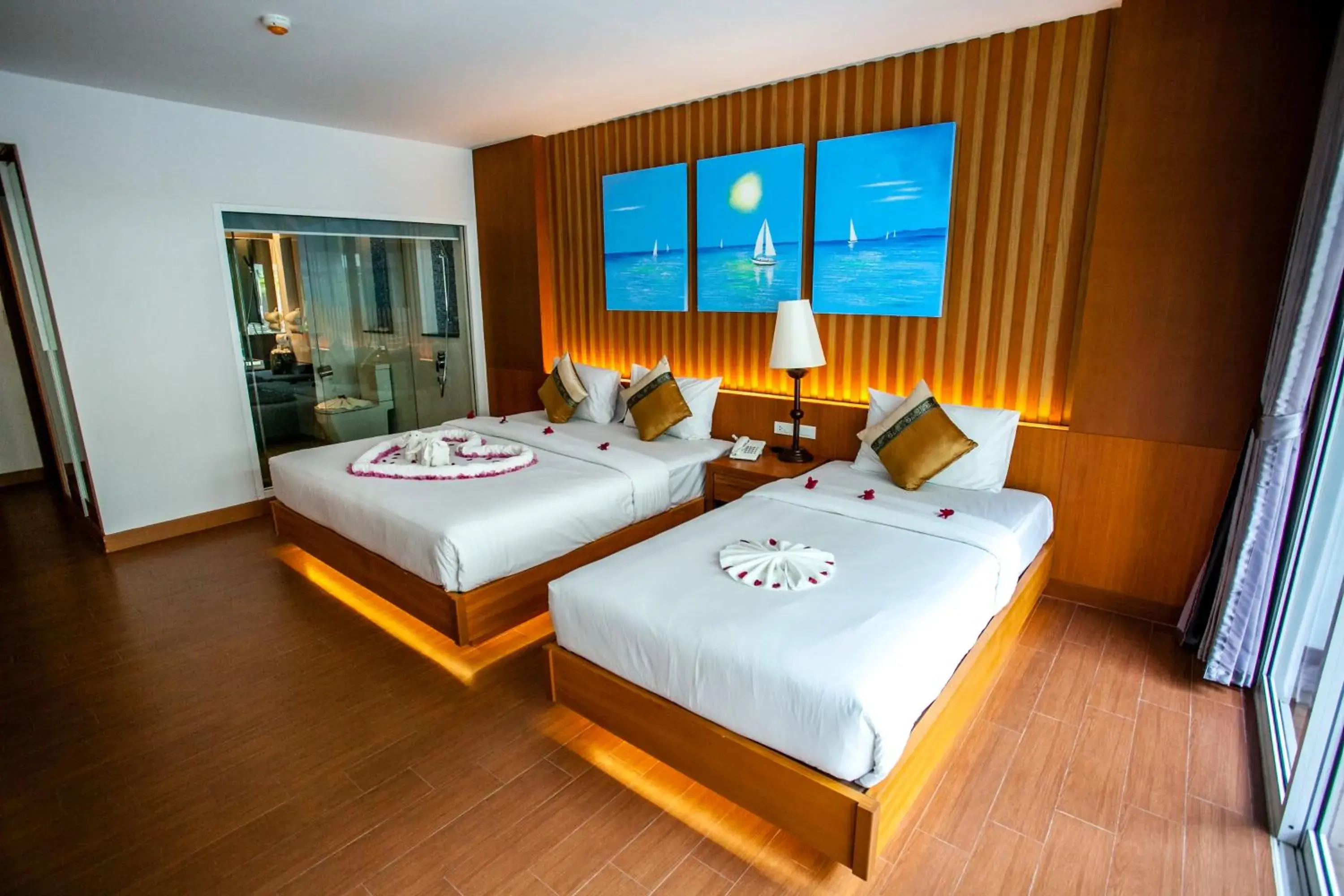 Deluxe Double Room in Phi Phi Harbour View Hotel-SHA Extra Plus Deluxe Double Room in Phi Phi Harbour View Hotel-SHA Extra Plus