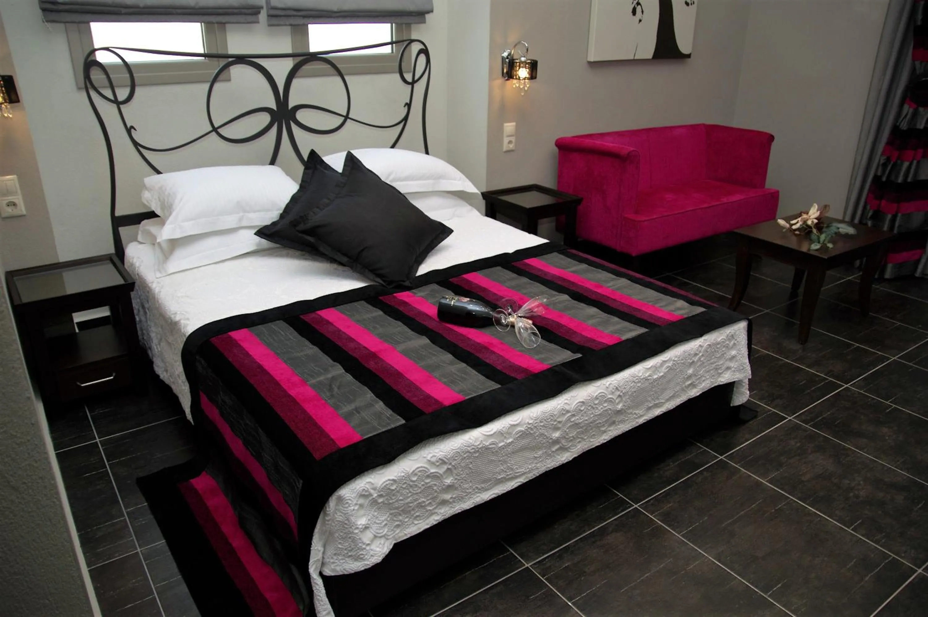 Bed in Alexander Inn