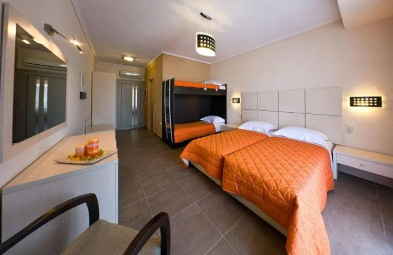 Bed in Alexander Inn