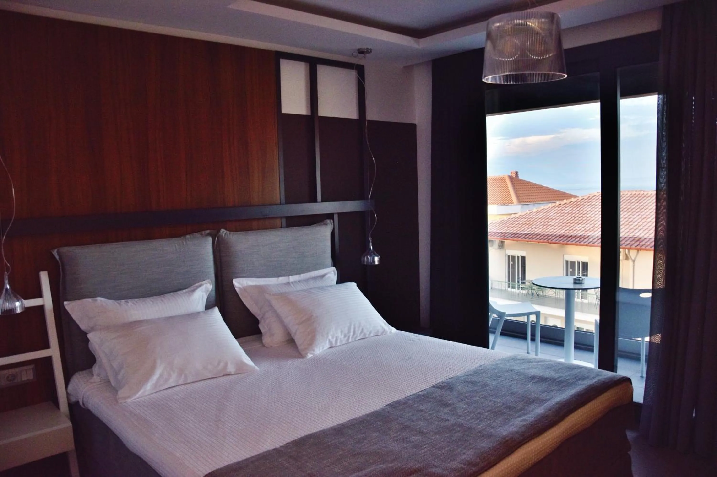 Bed in Alexander Inn