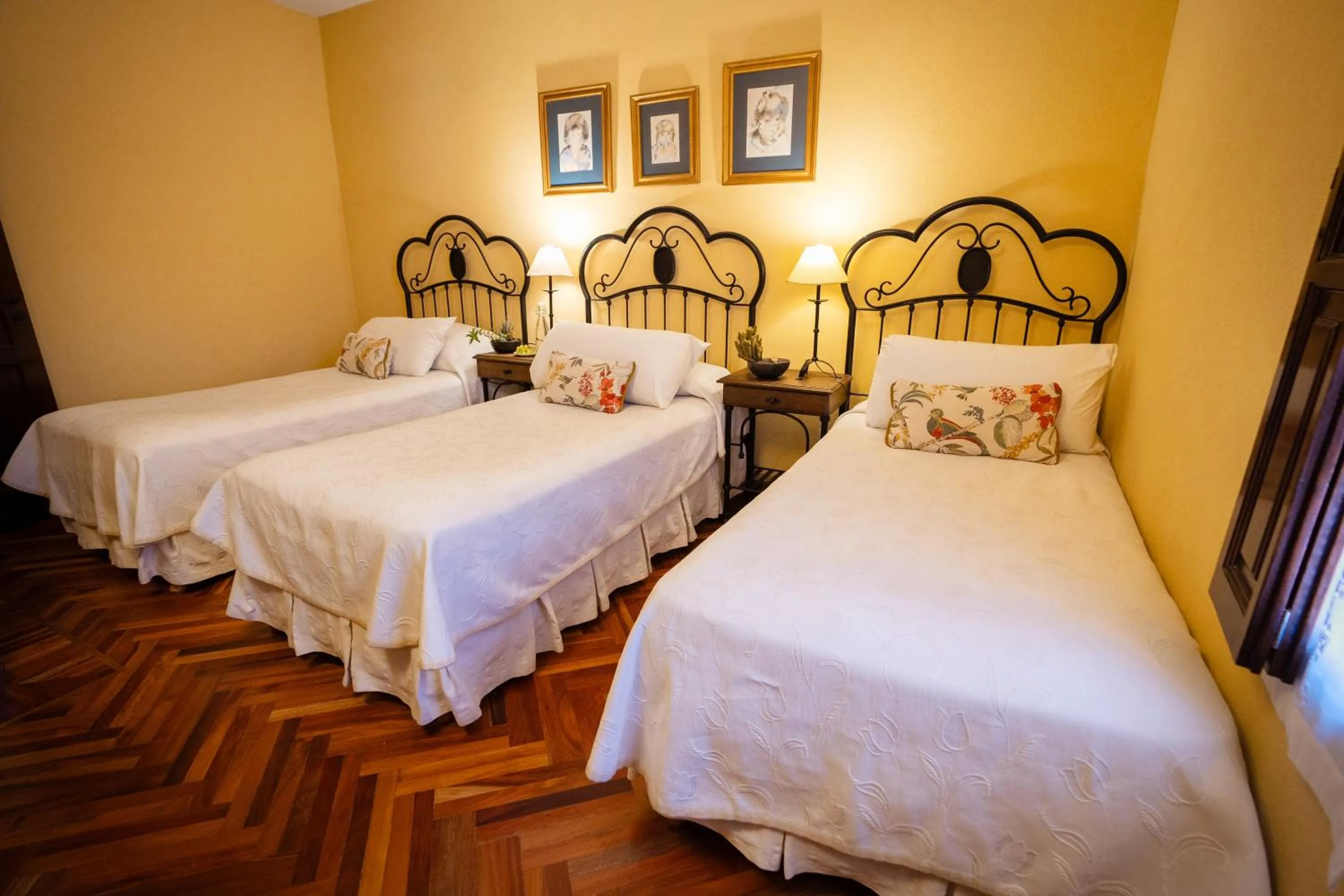 Bedroom, Bed in Villa Vicuña Cafayate Boutique Hotel