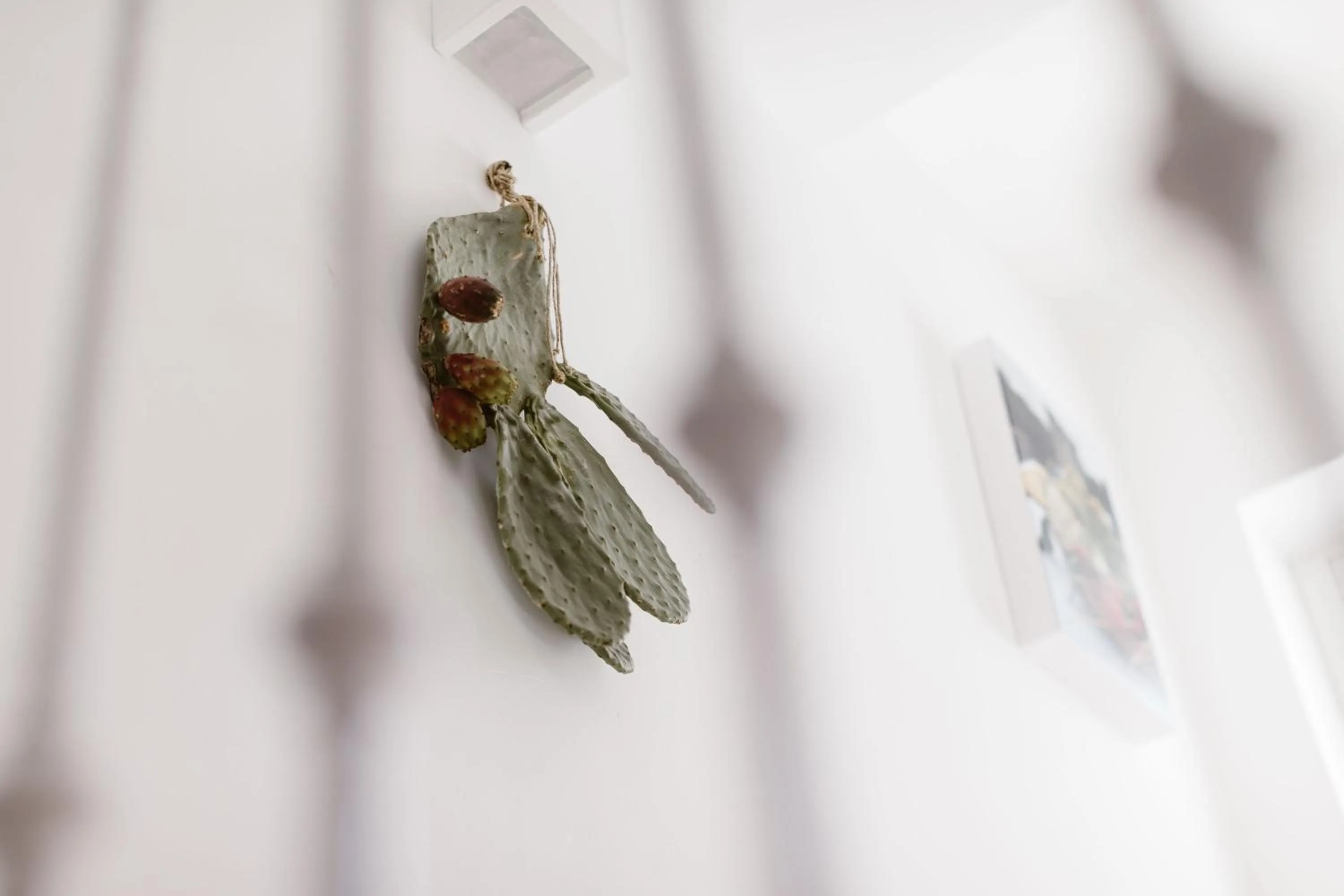 Decorative detail in Giovì Relais