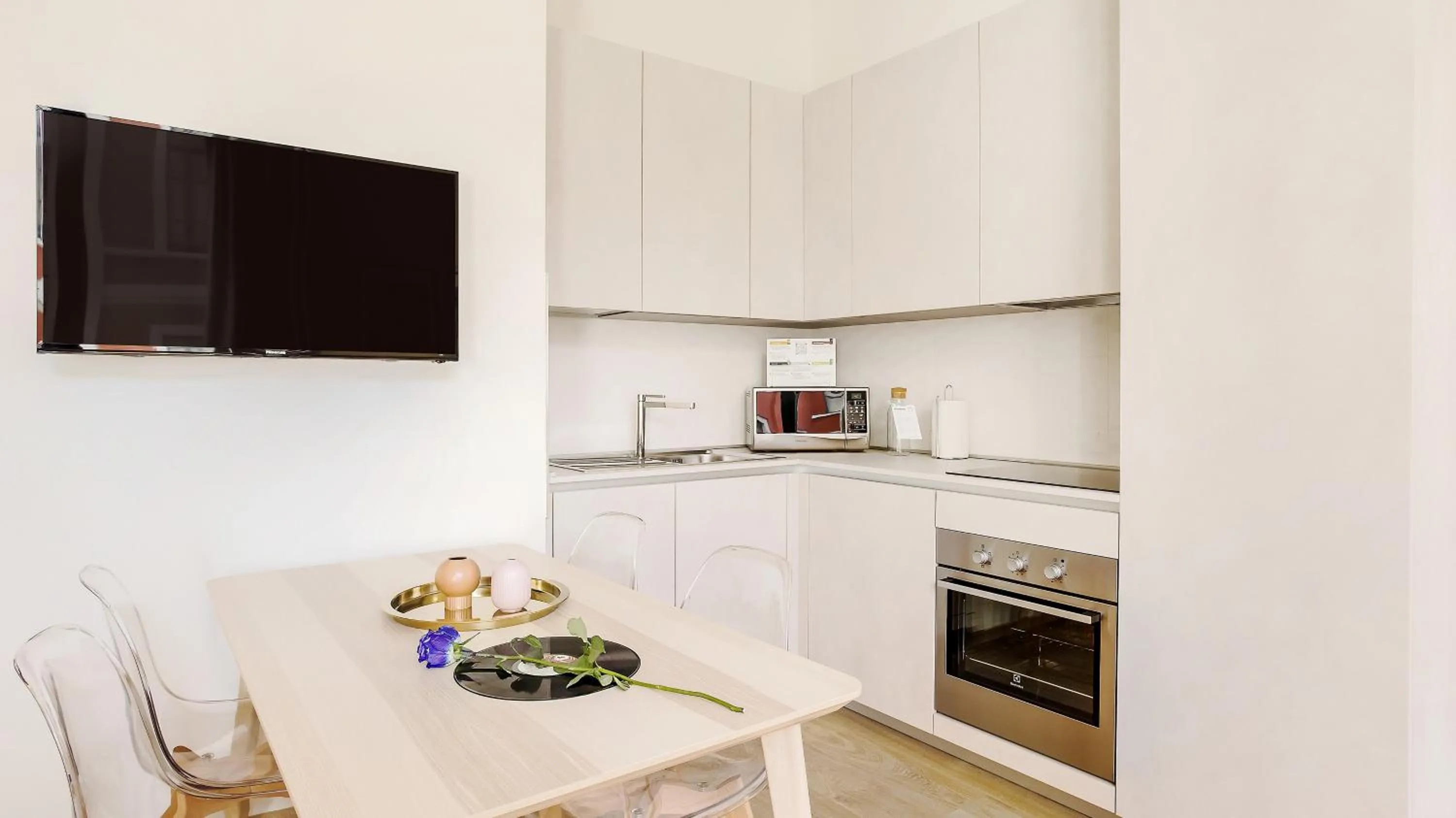 Italianway-Bergonzoli Place