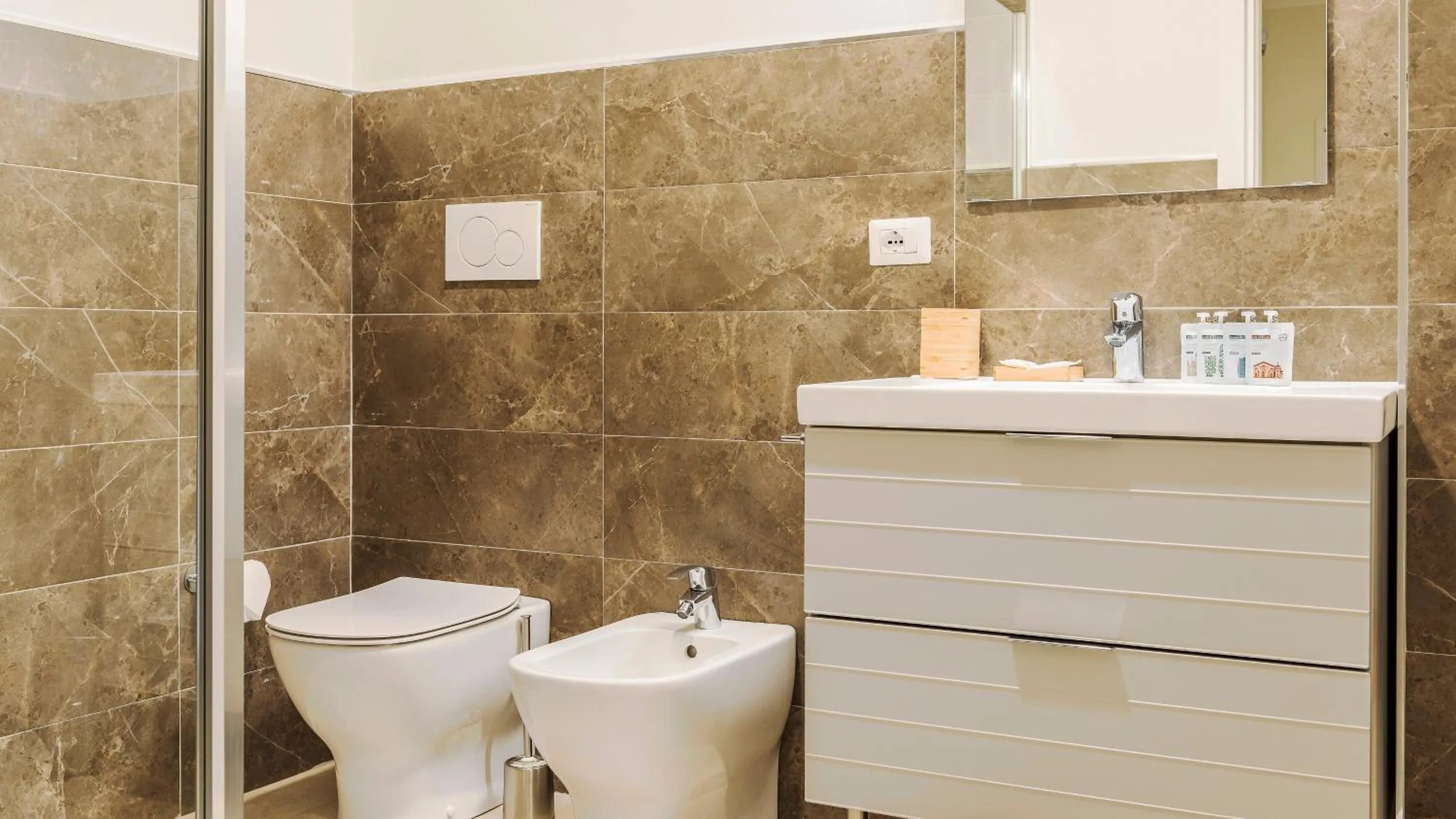 Italianway-Bergonzoli Place