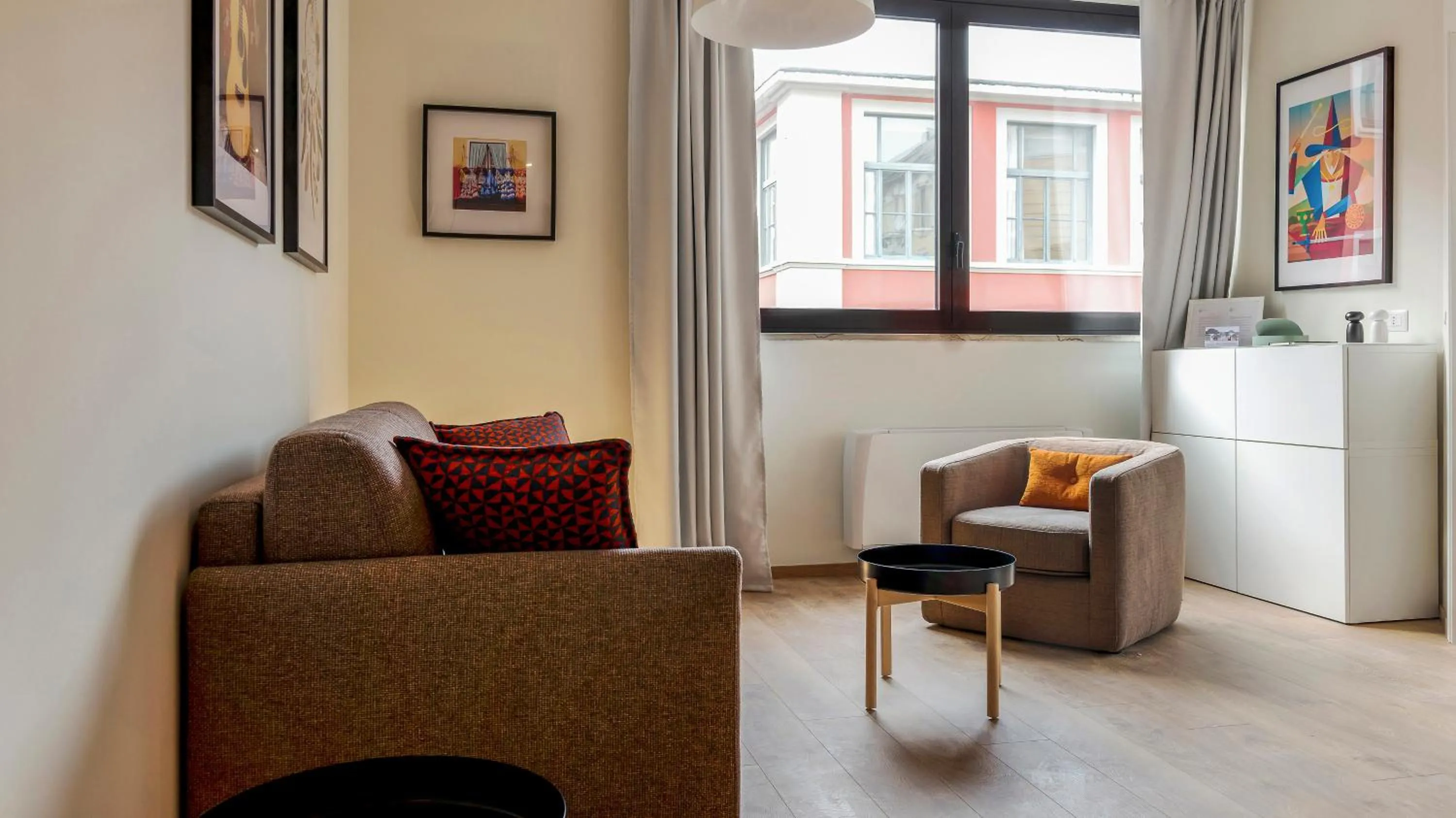 Italianway-Bergonzoli Place