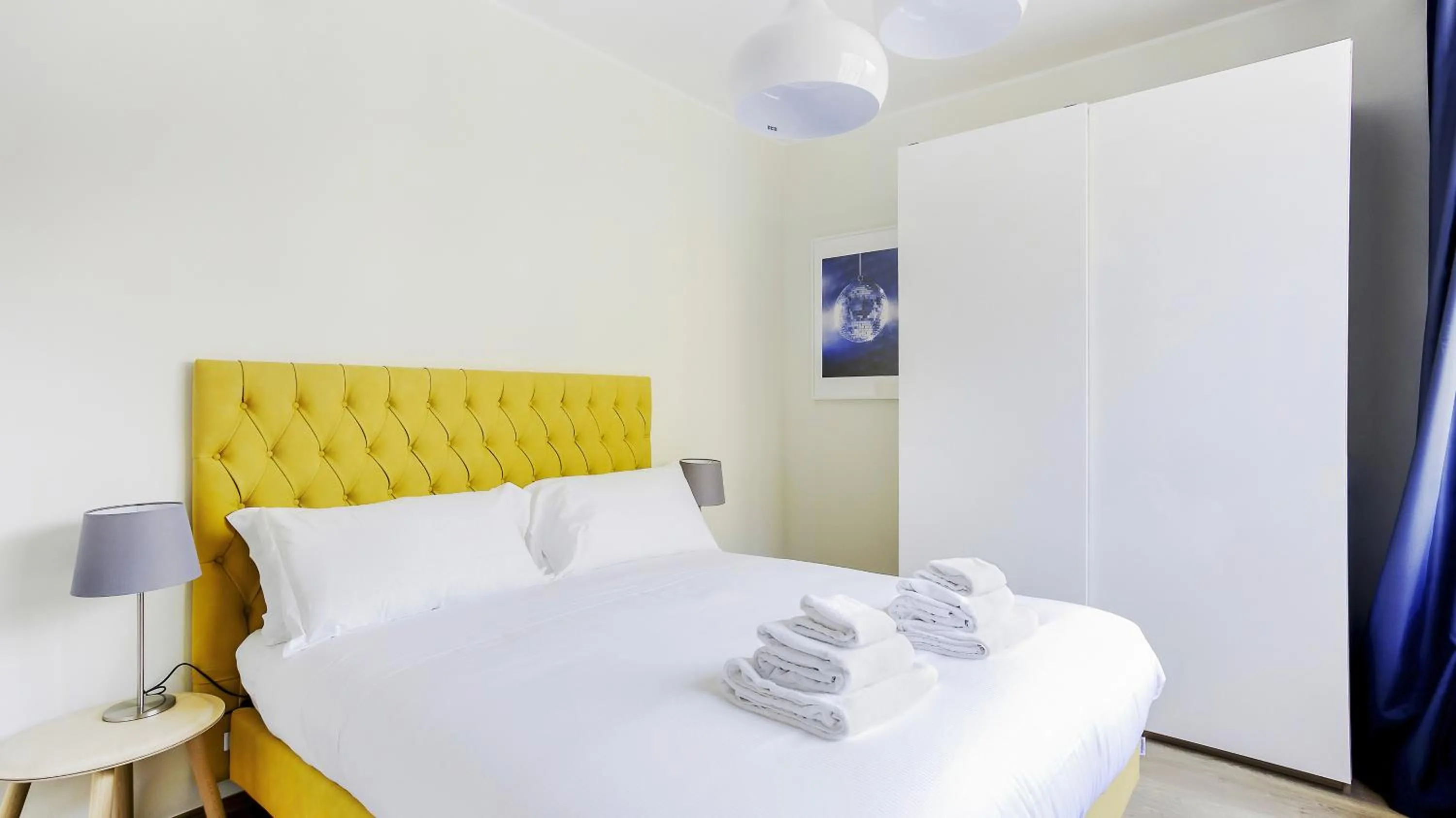 Bed in Italianway-Bergonzoli Place