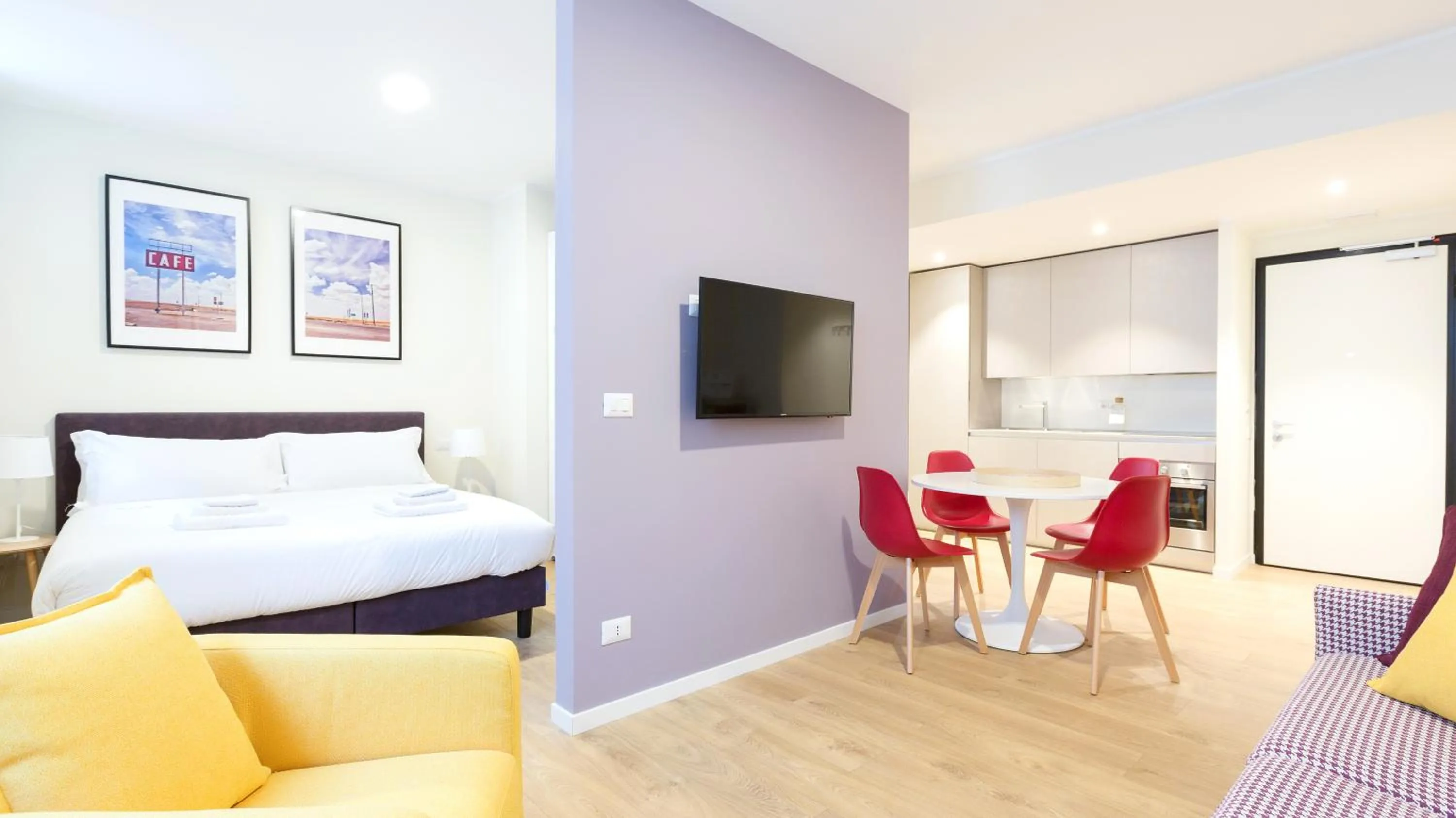 Bed in Italianway-Bergonzoli Place