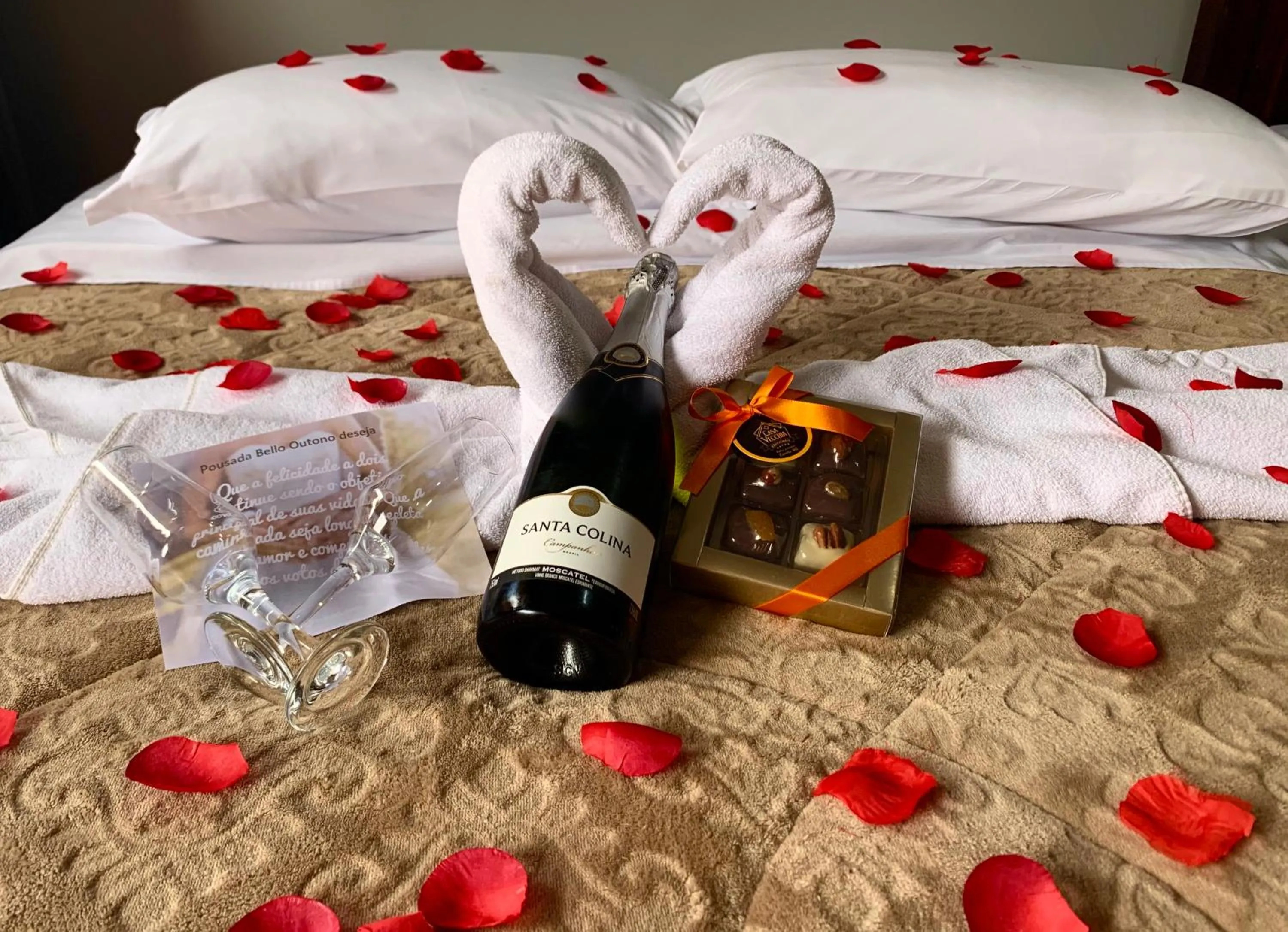 Food and drinks, Bed in Pousada Bello Outono