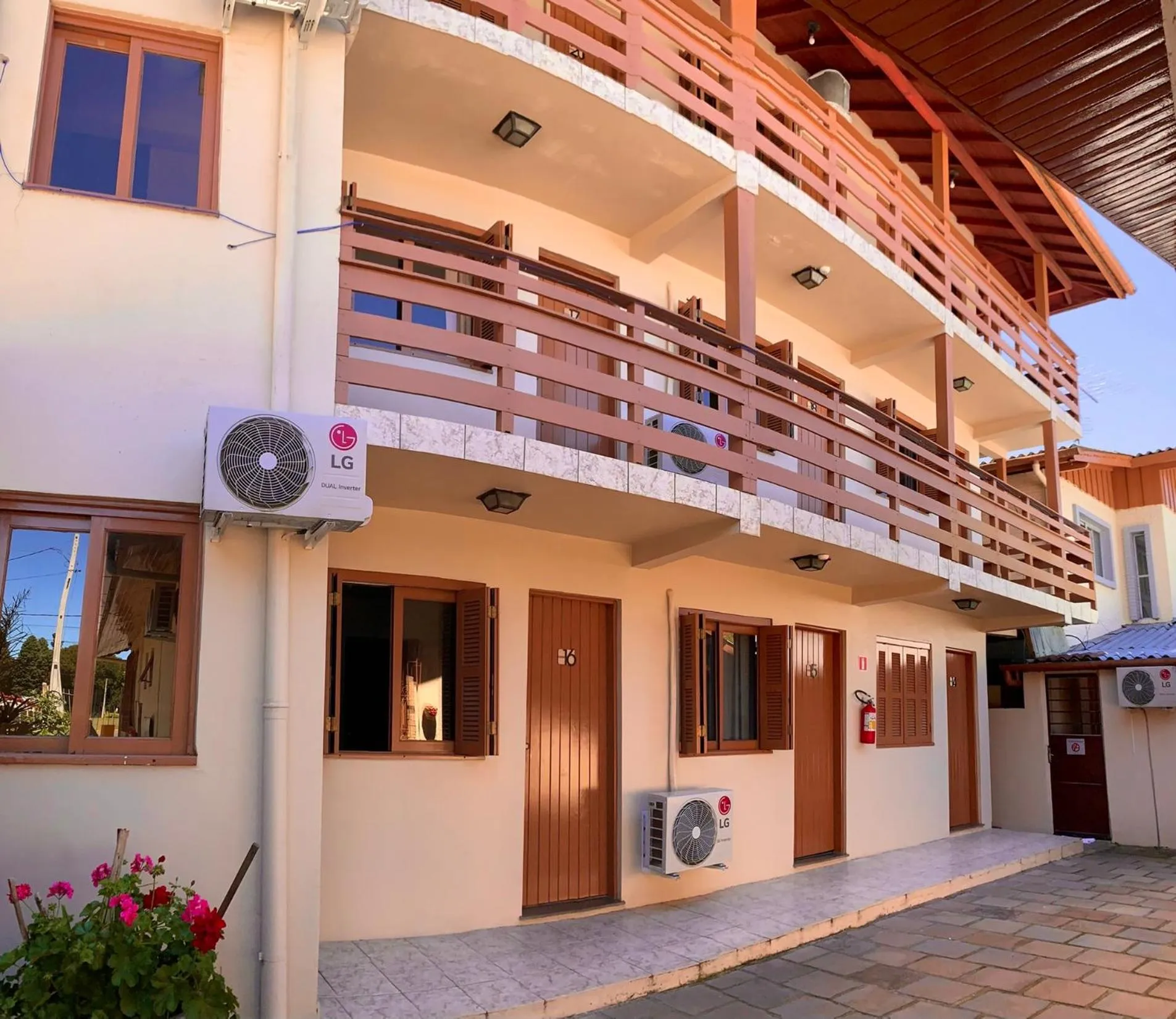 Property building in Pousada Bello Outono