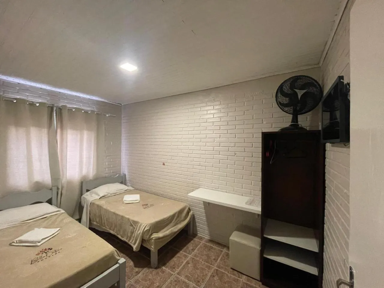 Bedroom, Bed in Pousada Bello Outono