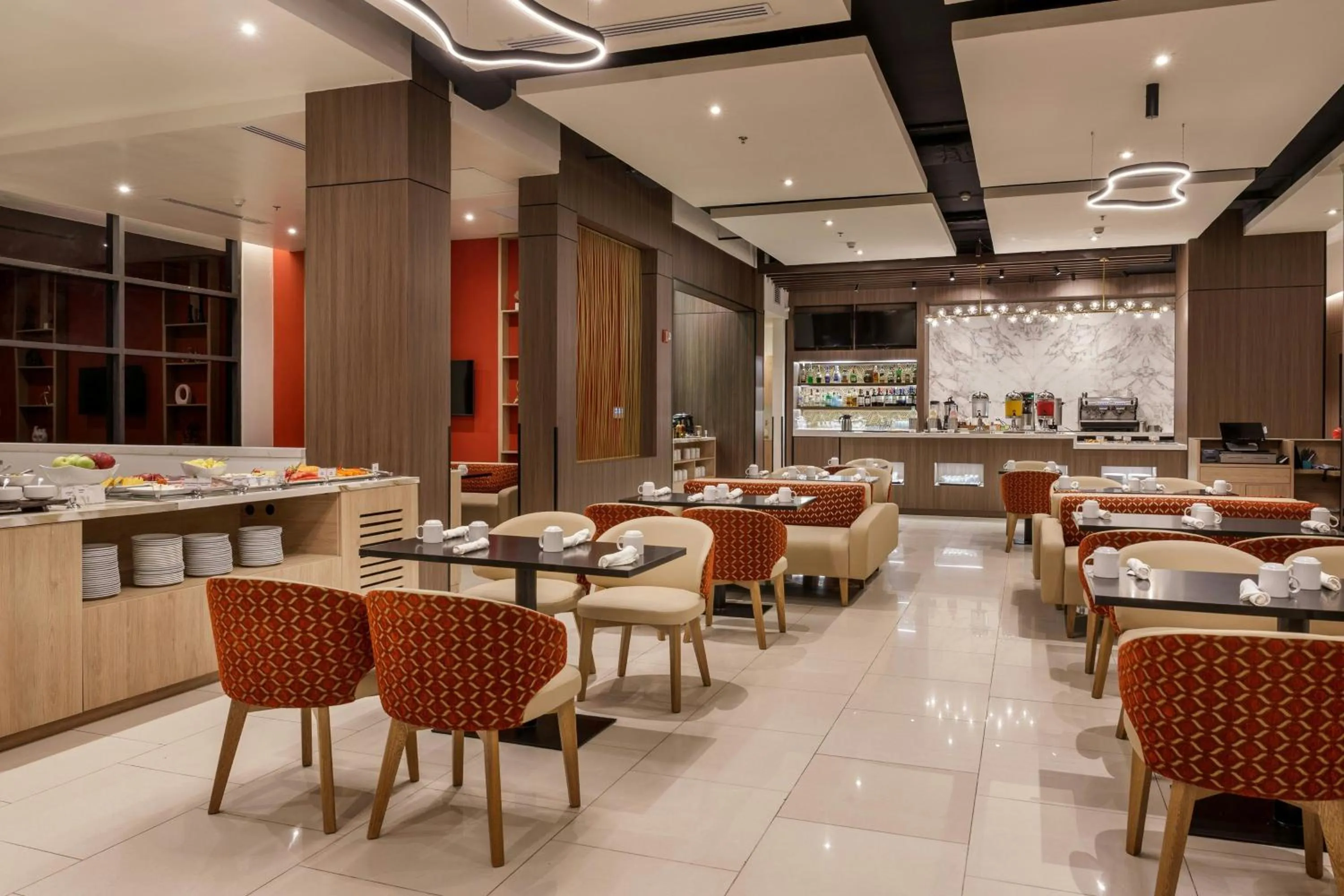 Restaurant/places to eat in Courtyard by Marriott Panama Metromall
