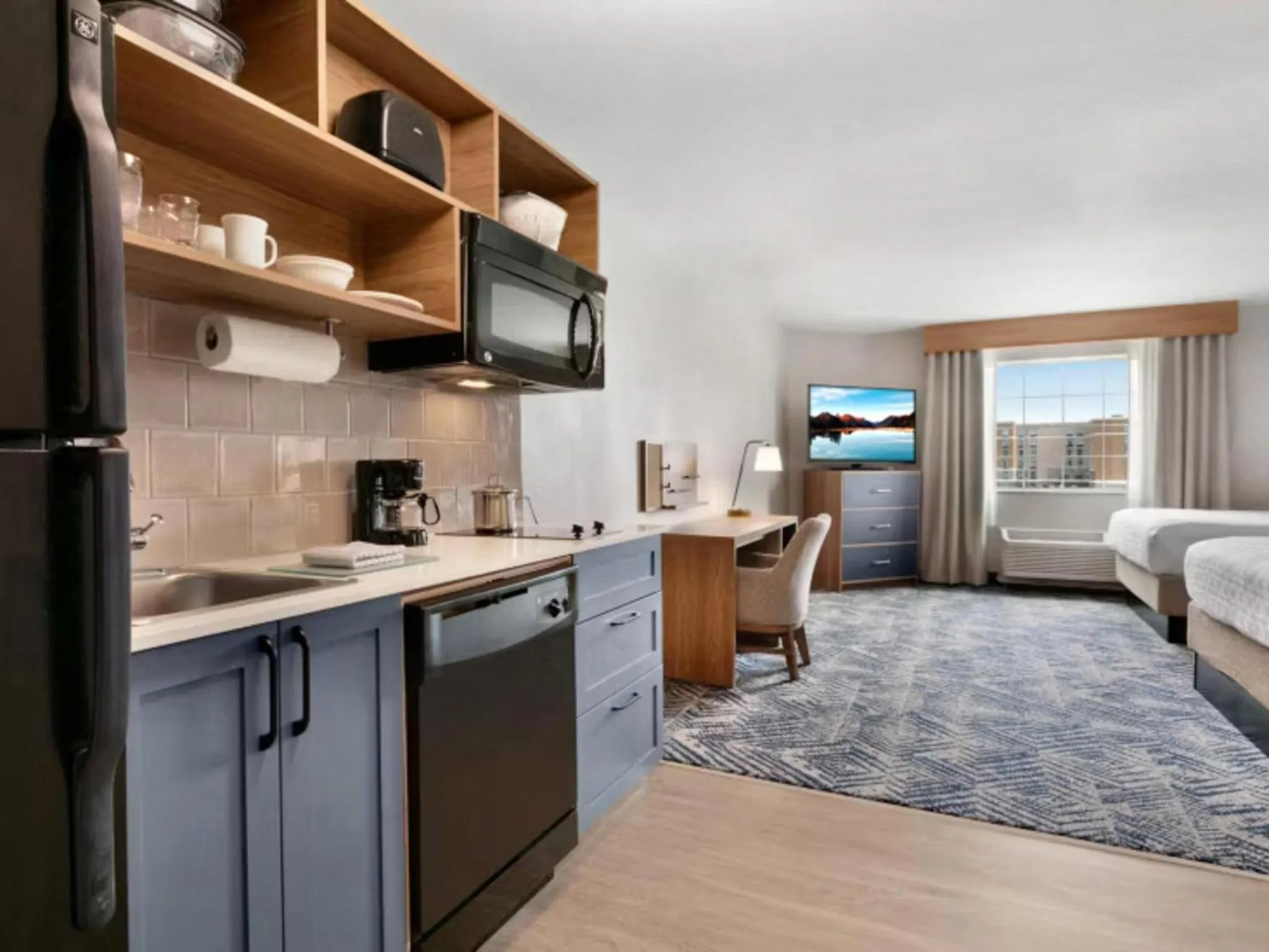 Photo of the whole room, Bed in Candlewood Suites Champaign-Urbana University Area by IHG