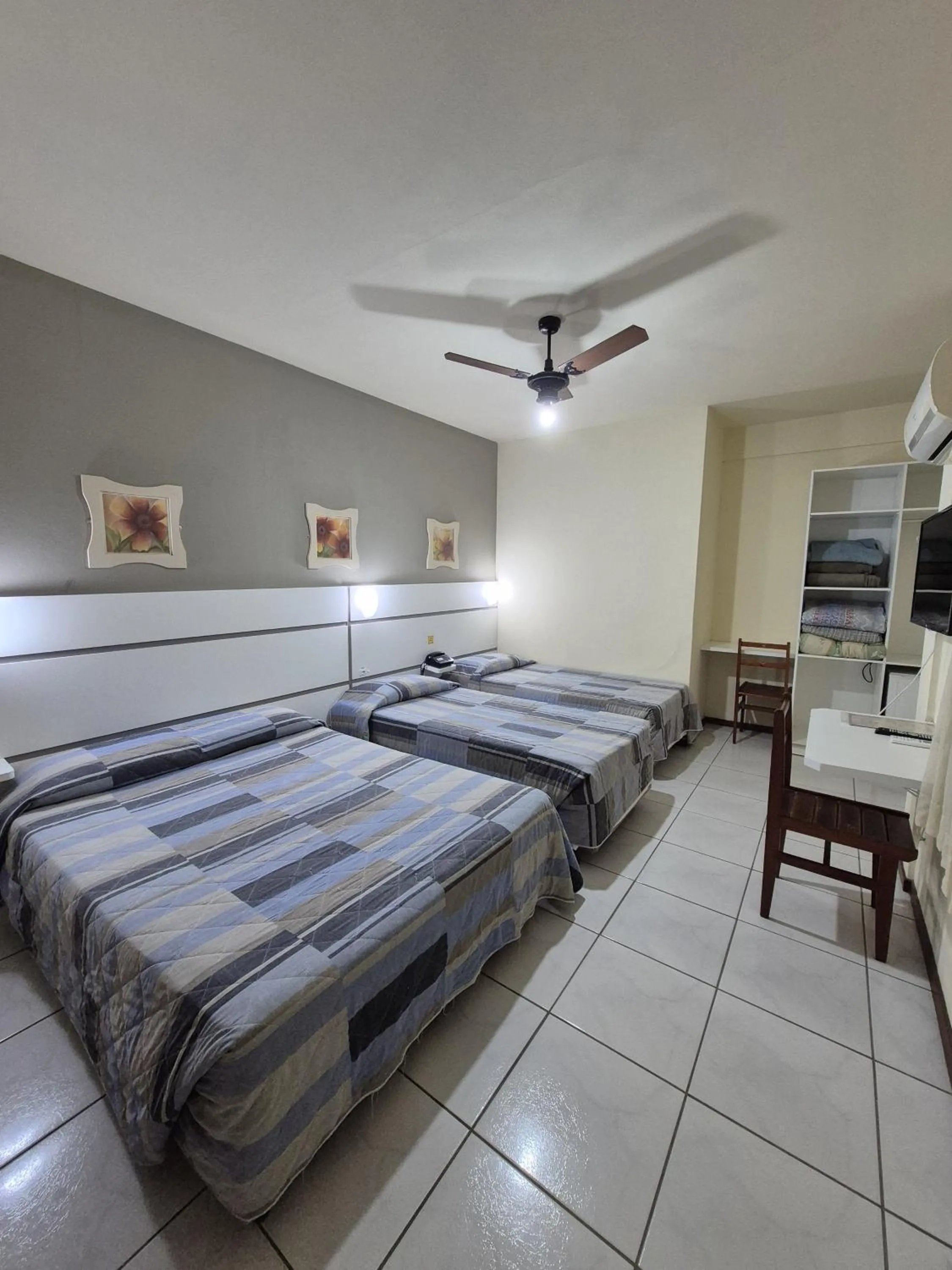 Bed in Hotel Cambirela