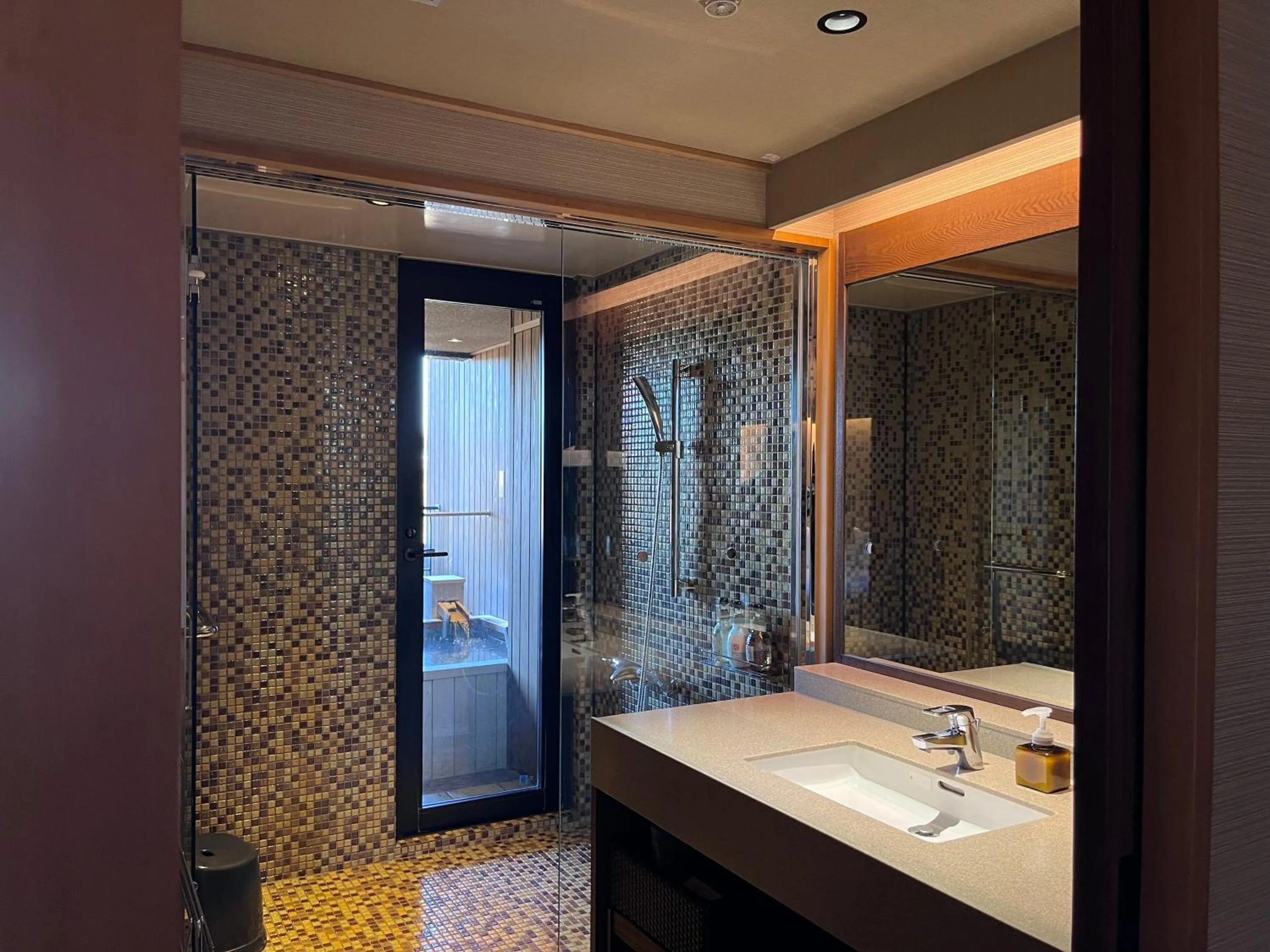 Shower in Laforet Shuzenji Sanshisuimei