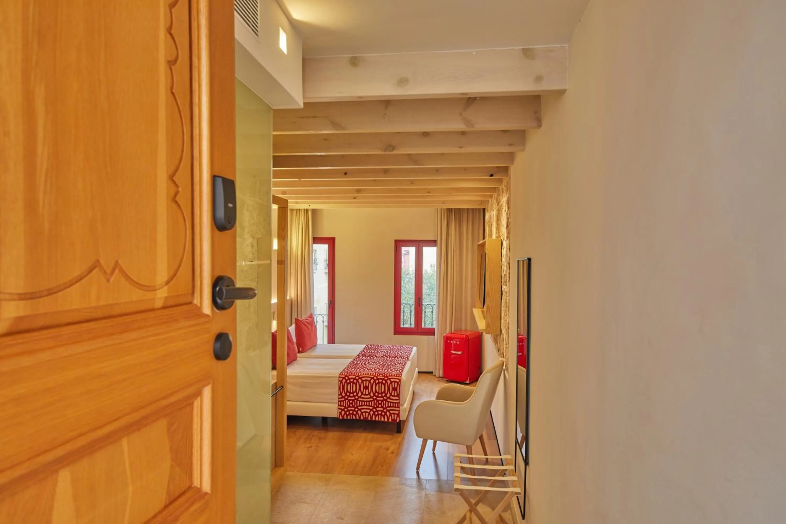 Coffee/tea facilities, Bed in Fil Suites