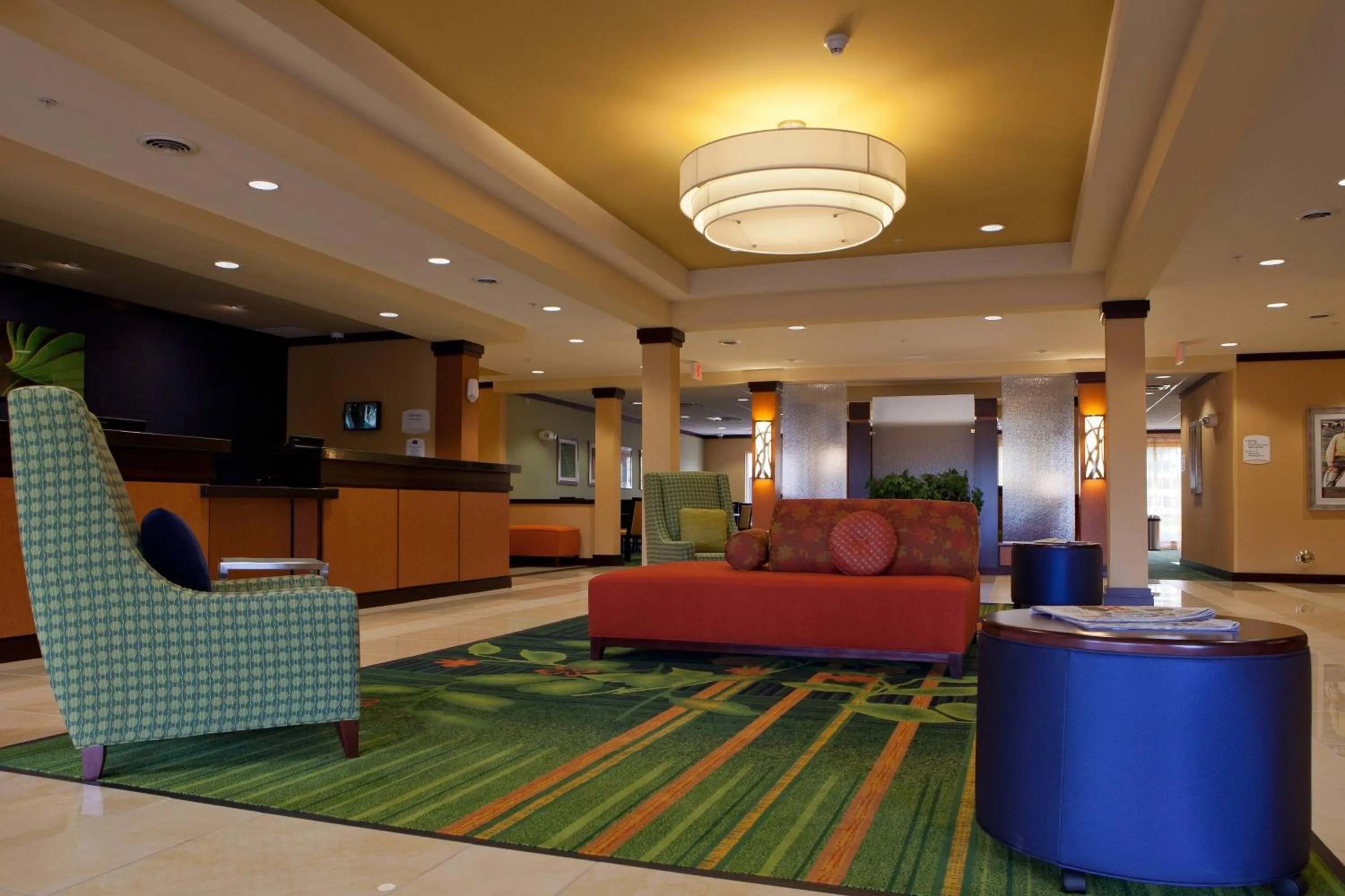 Lobby or reception in Fairfield Inn and Suites Flint Fenton
