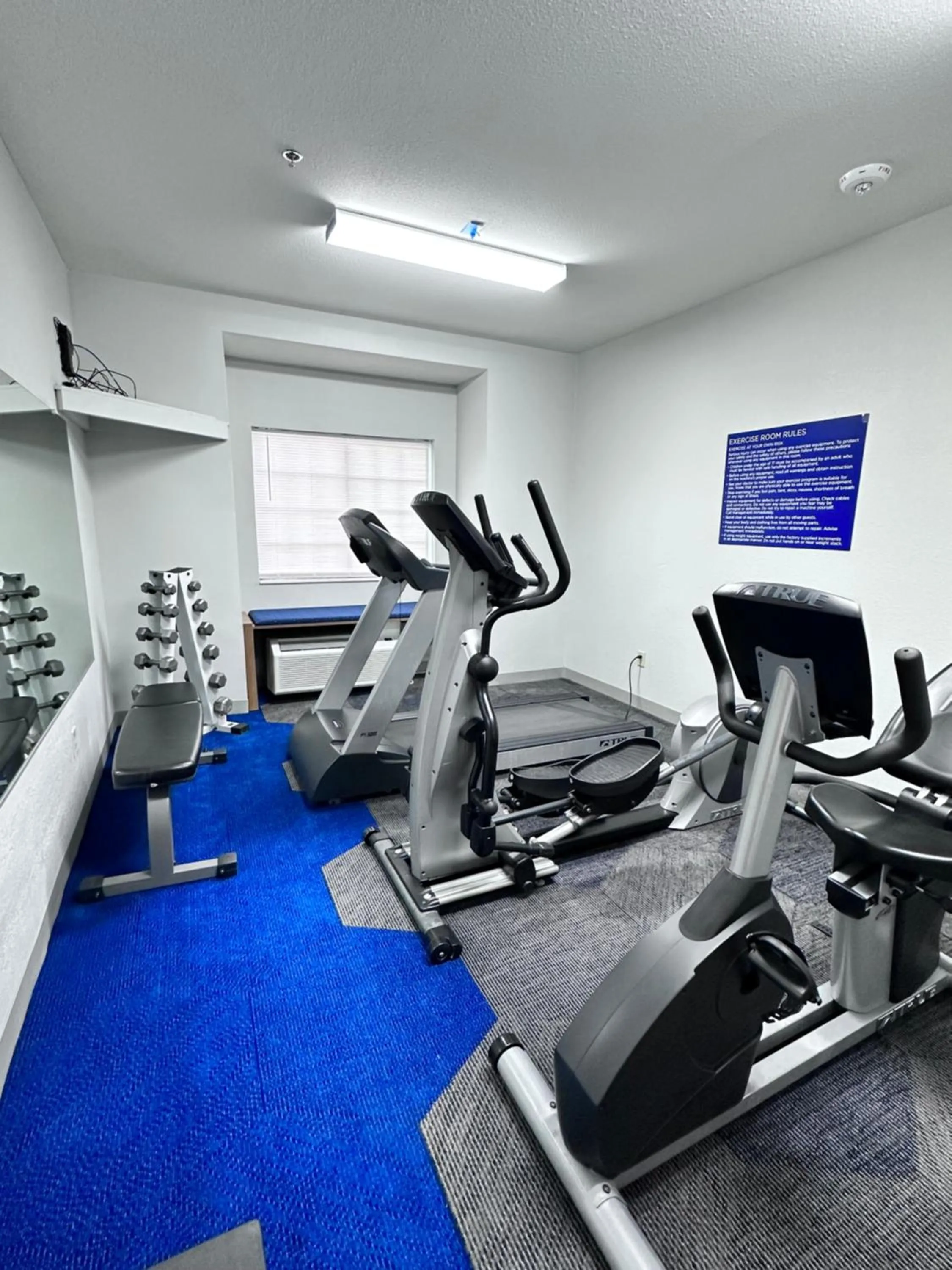 Fitness centre/facilities in Microtel Inn & Suites by Wyndham of Houma