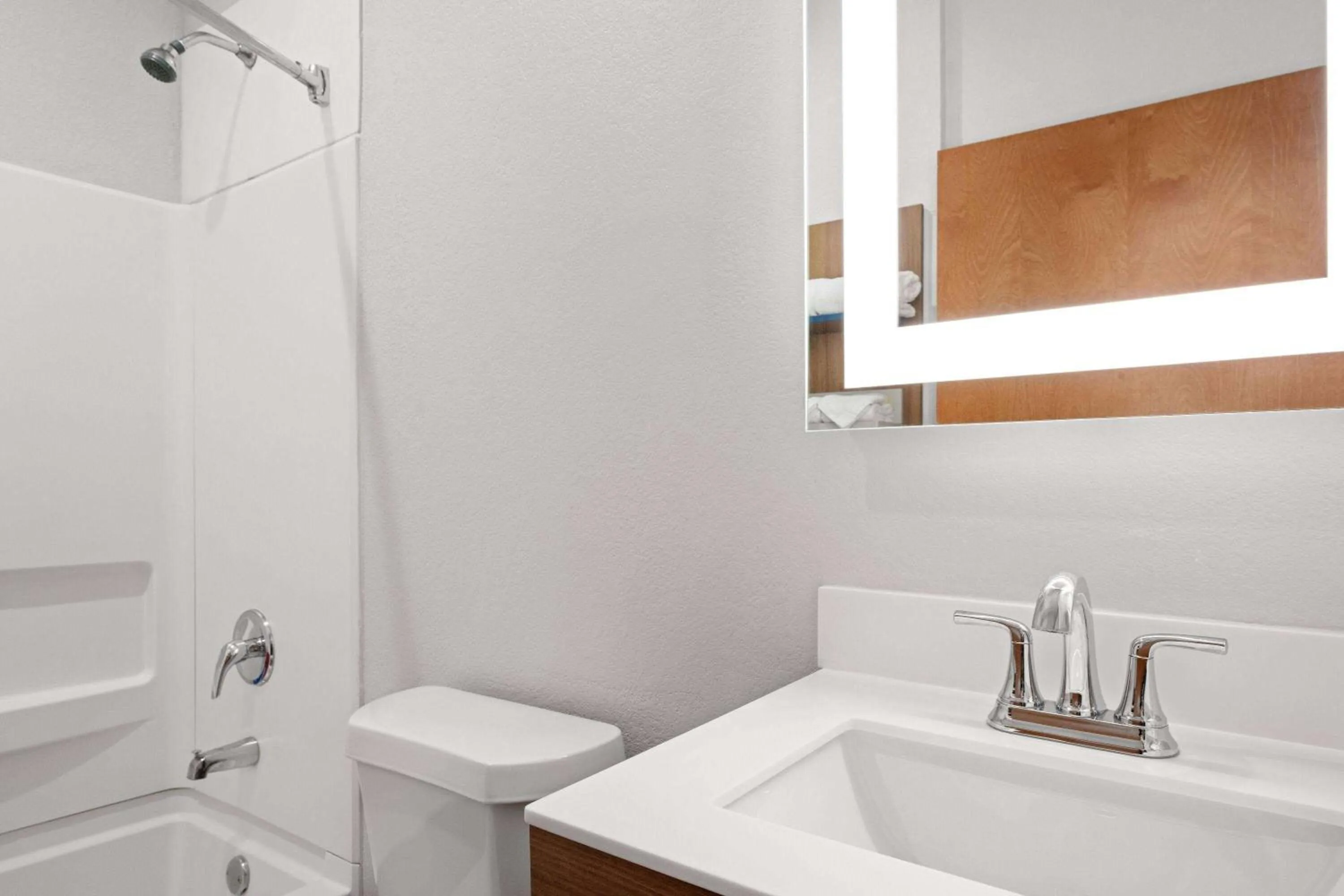 Bathroom in Microtel Inn & Suites by Wyndham of Houma