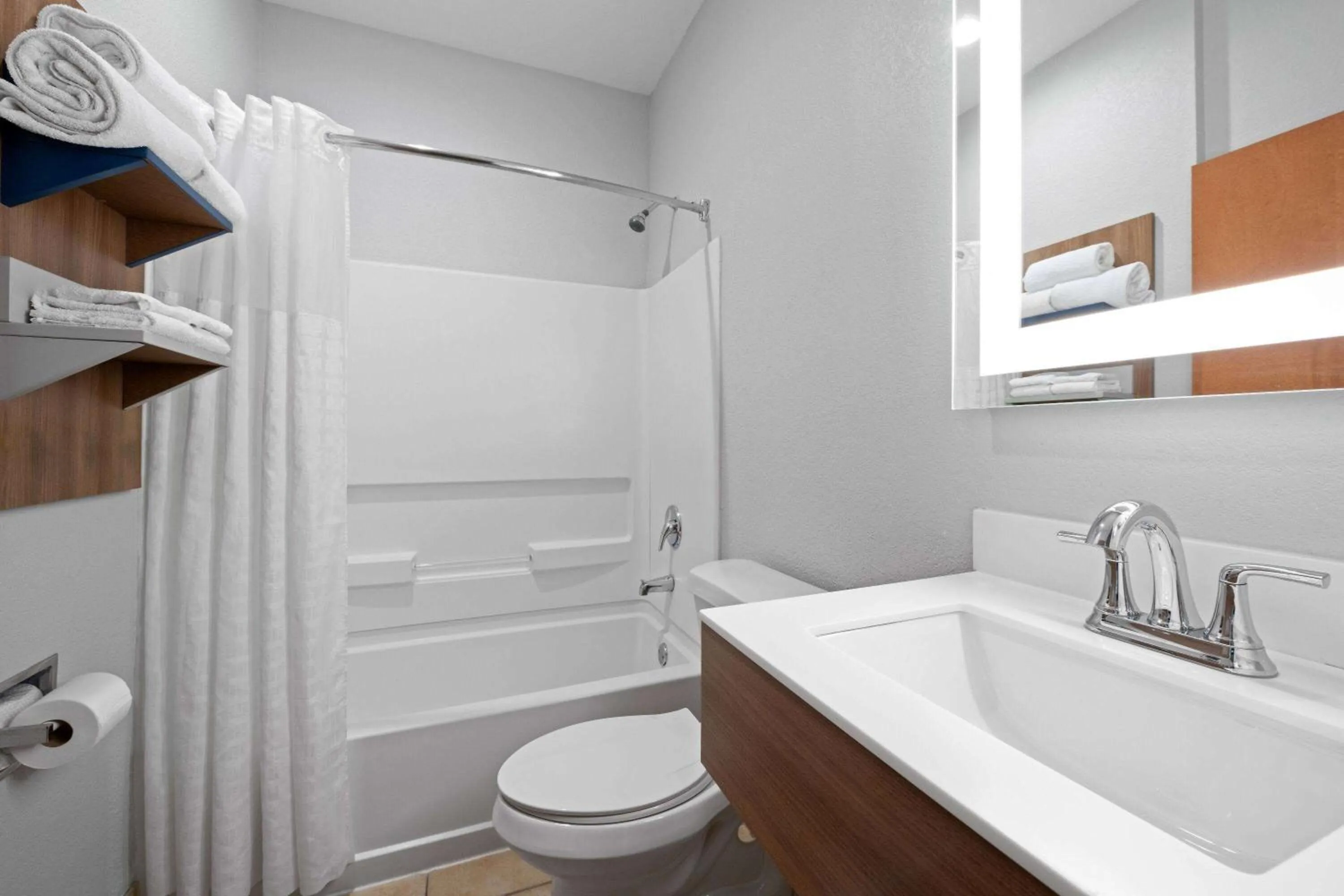 Bathroom in Microtel Inn & Suites by Wyndham of Houma