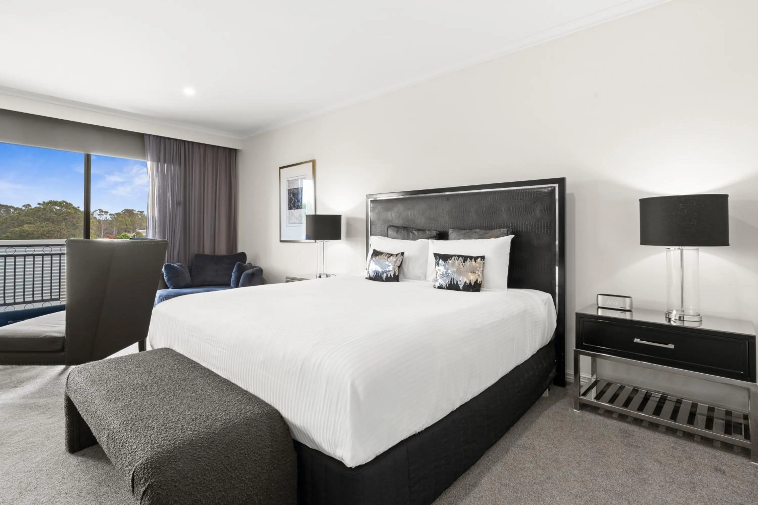 Bedroom, Bed in The Carrington Hotel