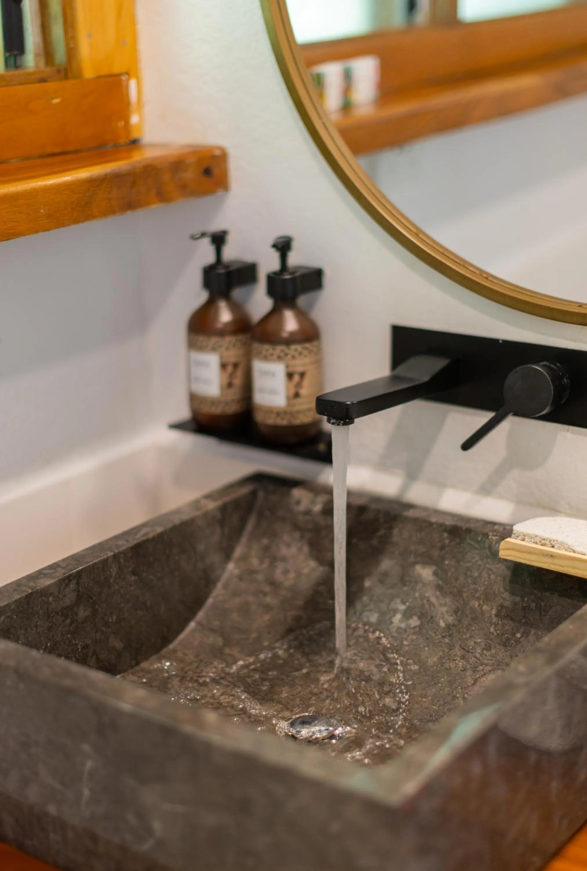 Koro Sun Resort & Rainforest Spa