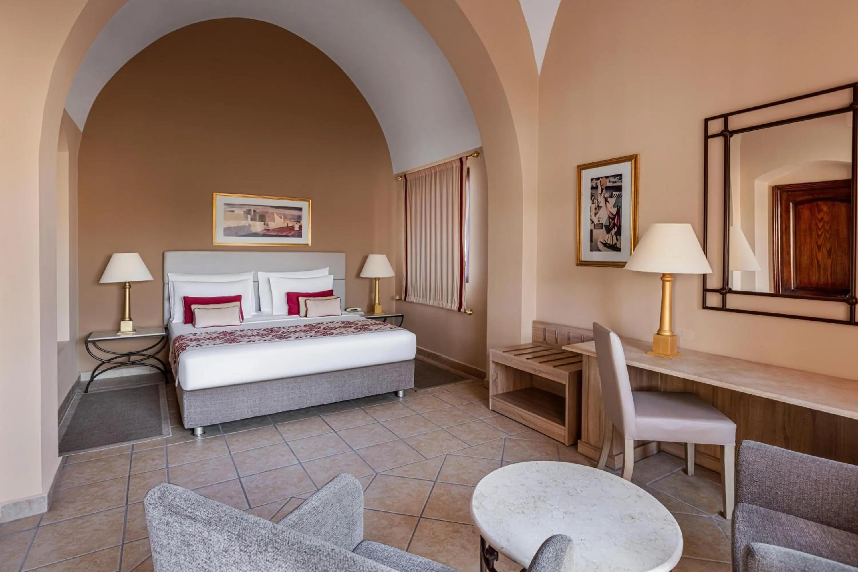 Photo of the whole room, Bed in JAZ Makadi Saraya Resort