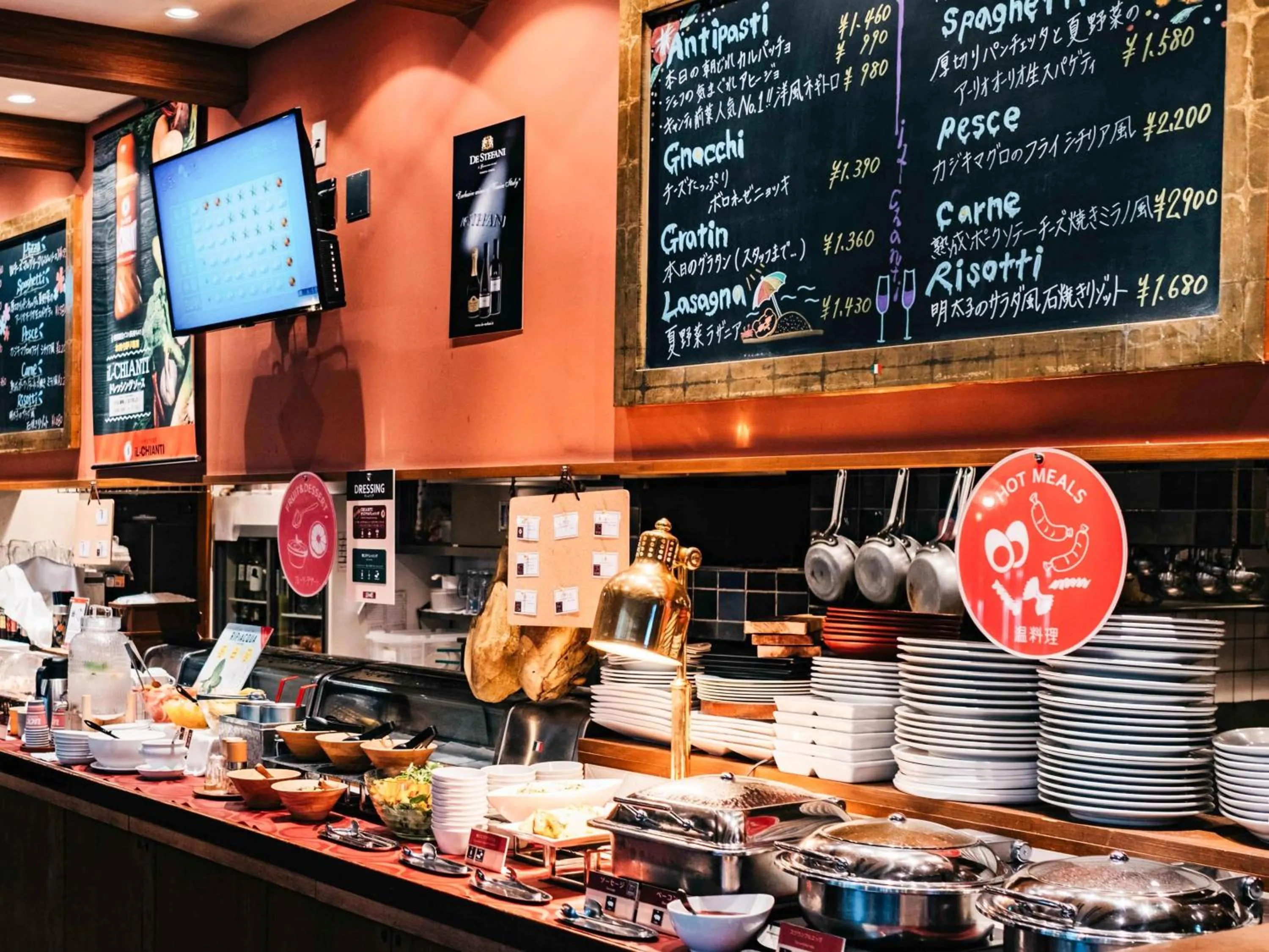 Buffet breakfast in Hotel Resol Trinity Kanazawa
