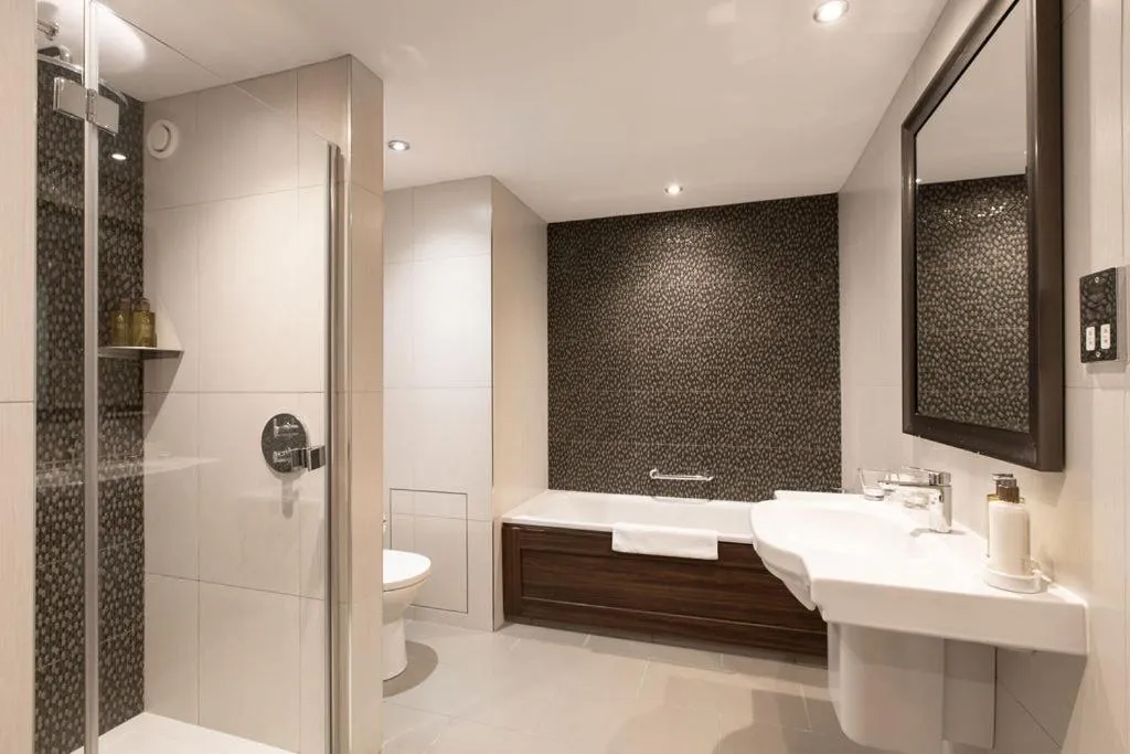 Bathroom in Seamill Hydro Hotel