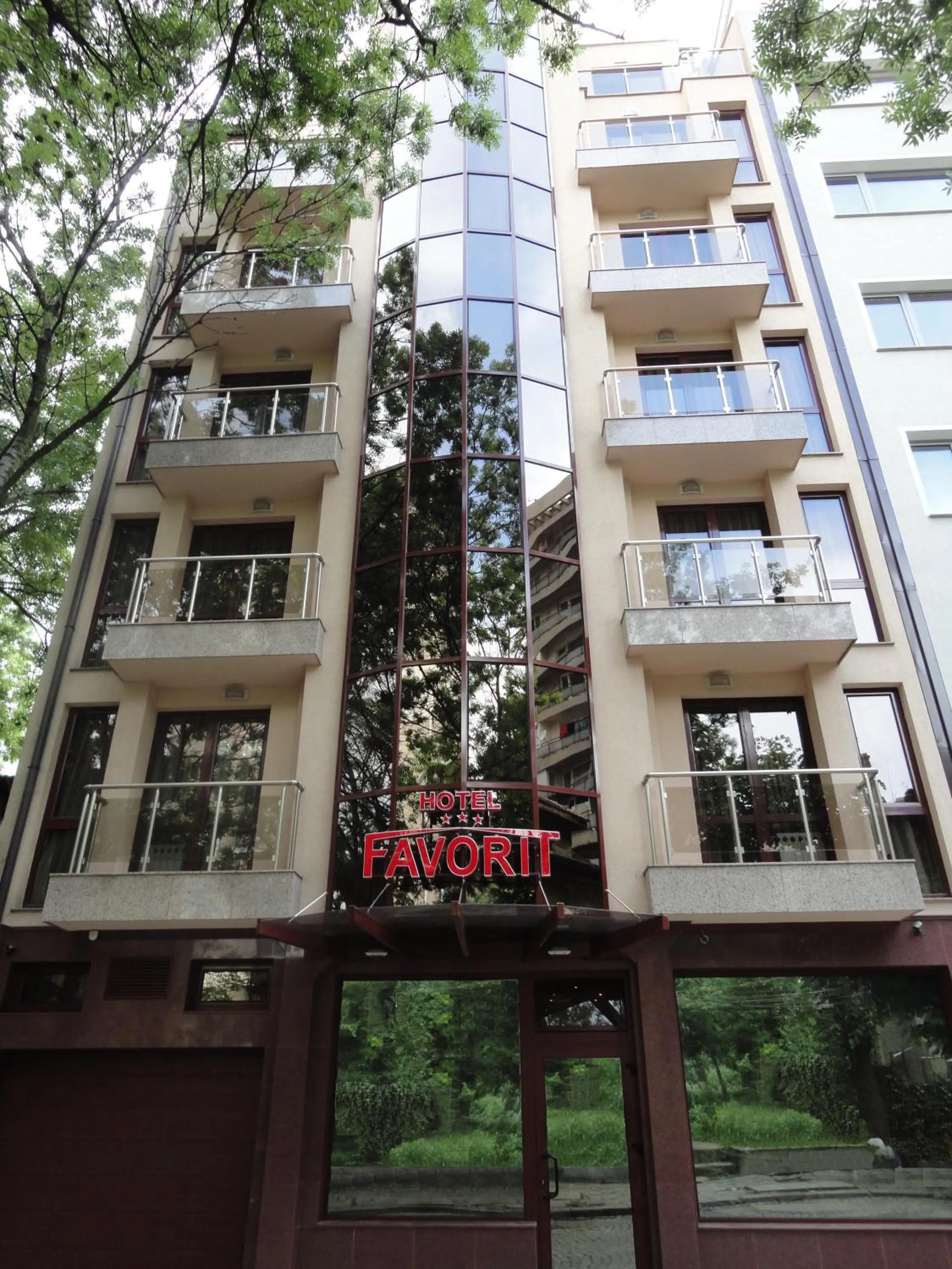 Property building in Favorit Hotel