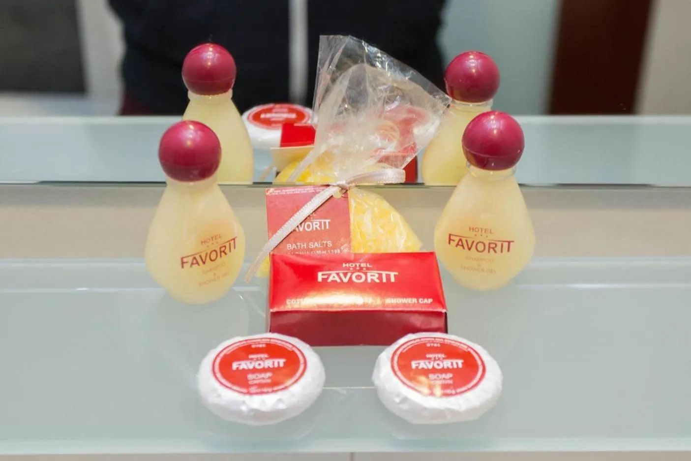 Bathroom in Favorit Hotel