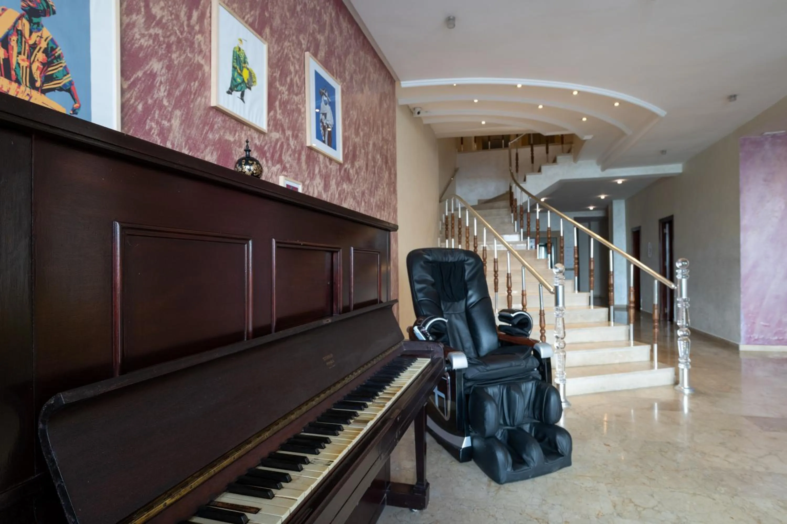 Lobby or reception in Hotel Etoile Du Nord