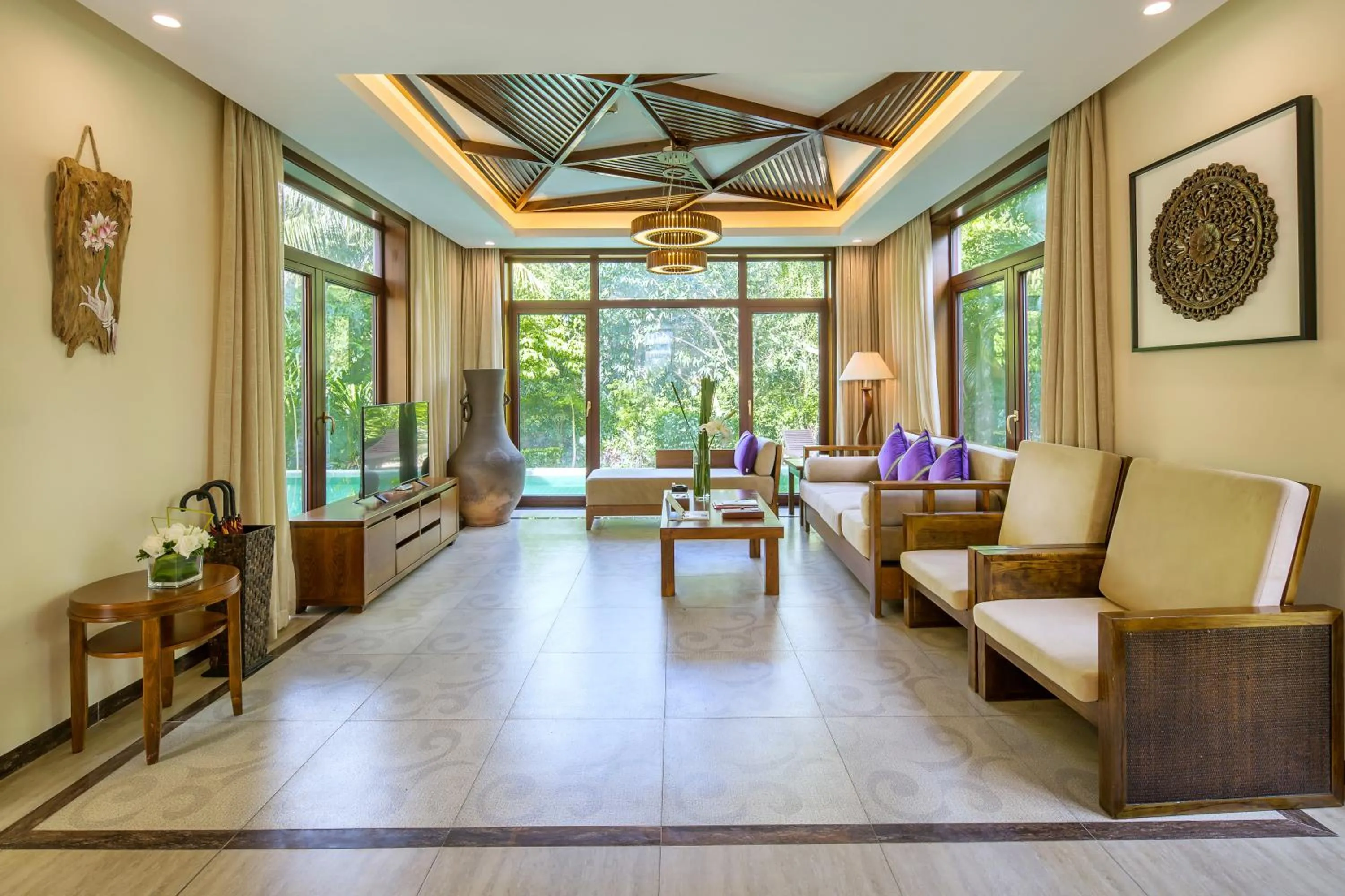 Living room in Sanya Yalong Bay Villas & Spa