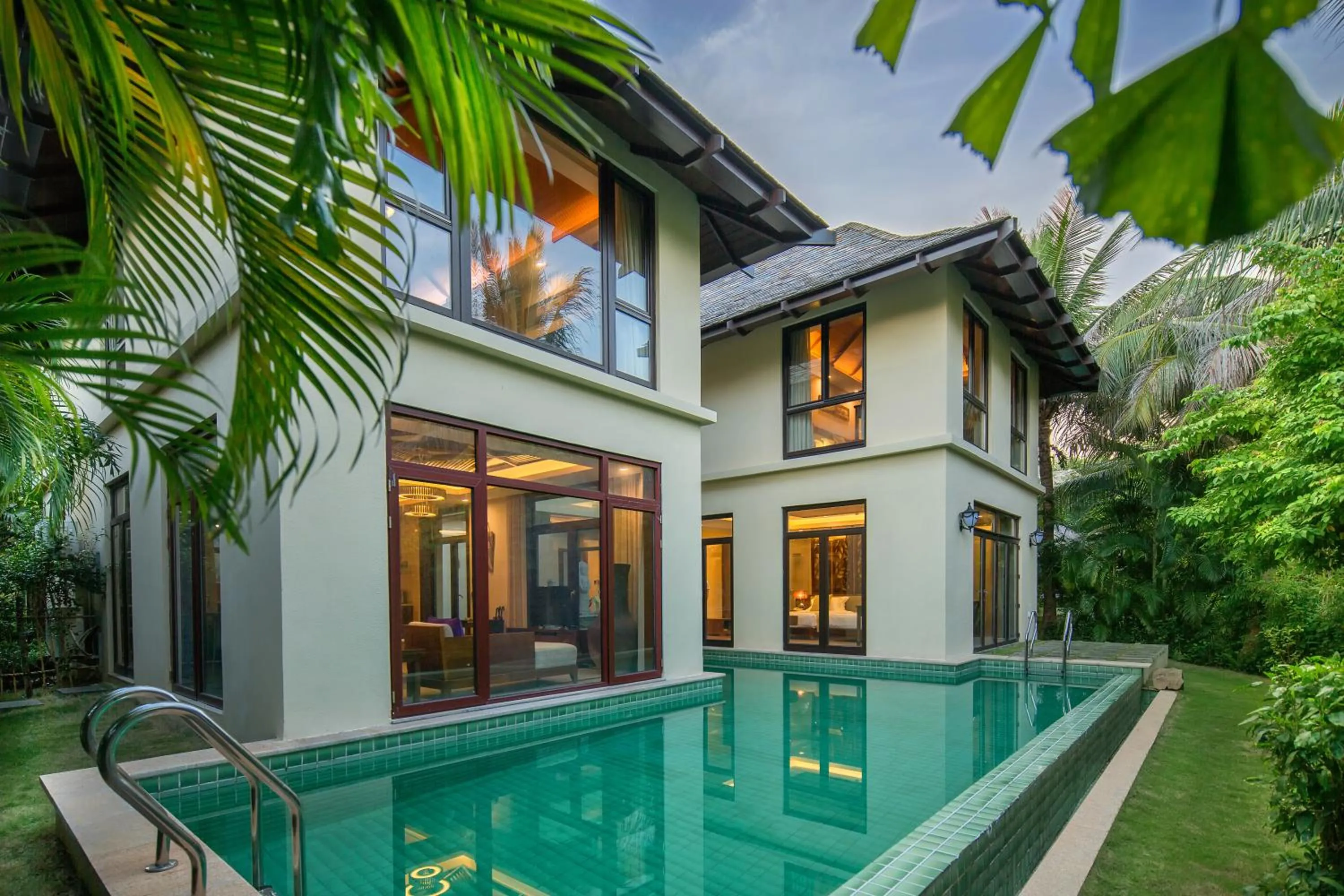 Garden in Sanya Yalong Bay Villas & Spa