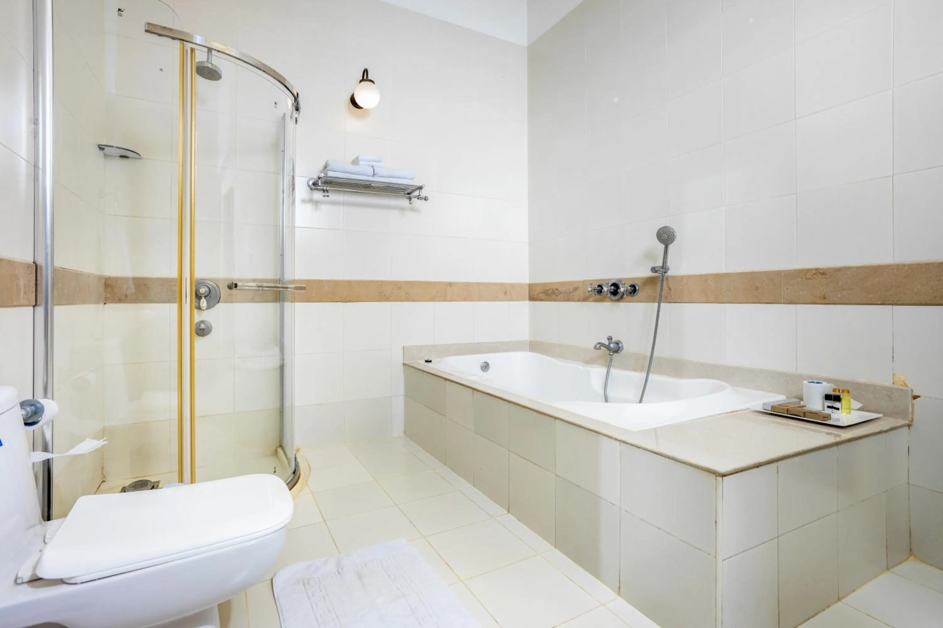 Toilet in Koder House Heritage Hotel & Spa